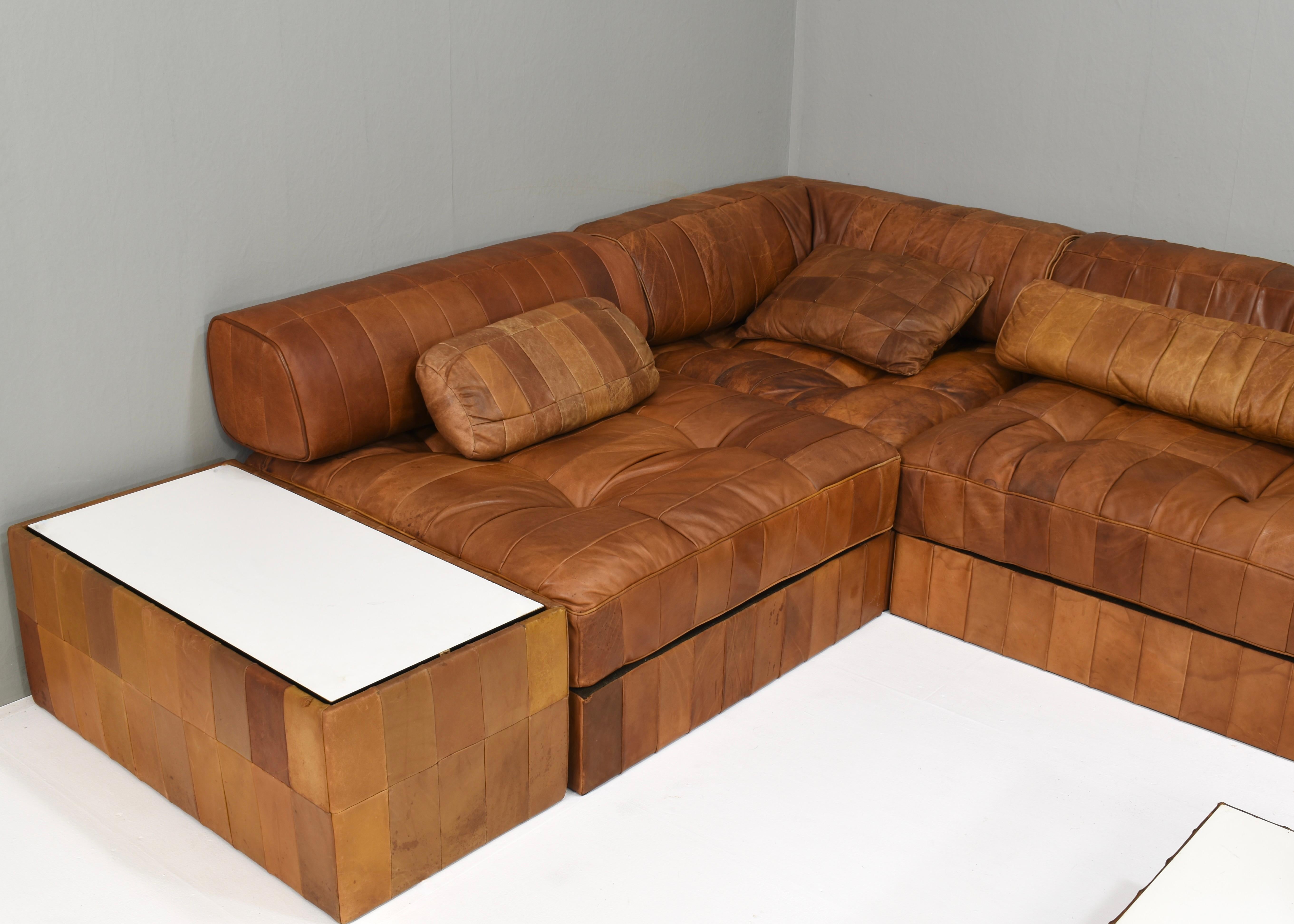 De Sede DS-88 Landscape Sectional Sofa in Cognac Tan Leather, Switzerland 1970's en vente 2