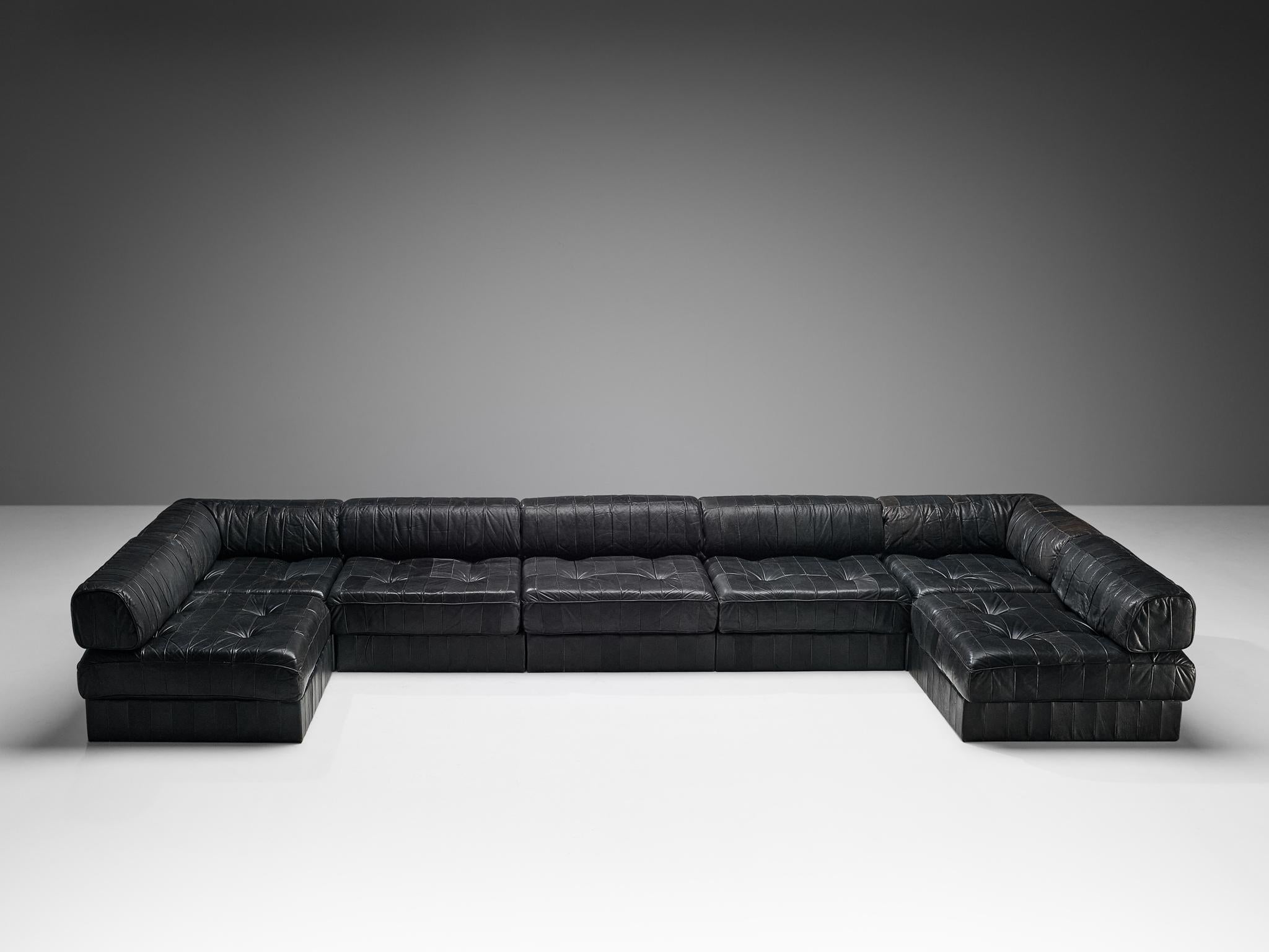 Swiss De Sede ‘DS-88’ Modular Sofa in Black Leather