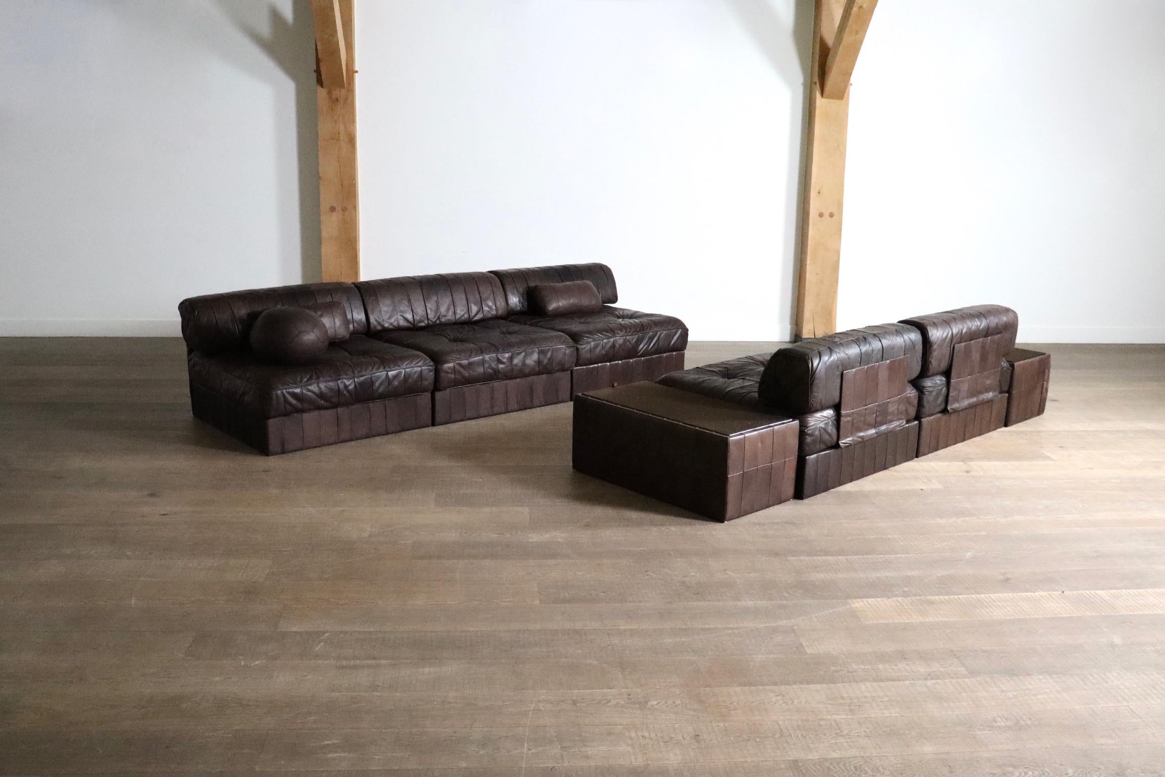 De Sede DS 88 Modular Sofa In Brown Patchwork Leather, Switzerland 1970s For Sale 11