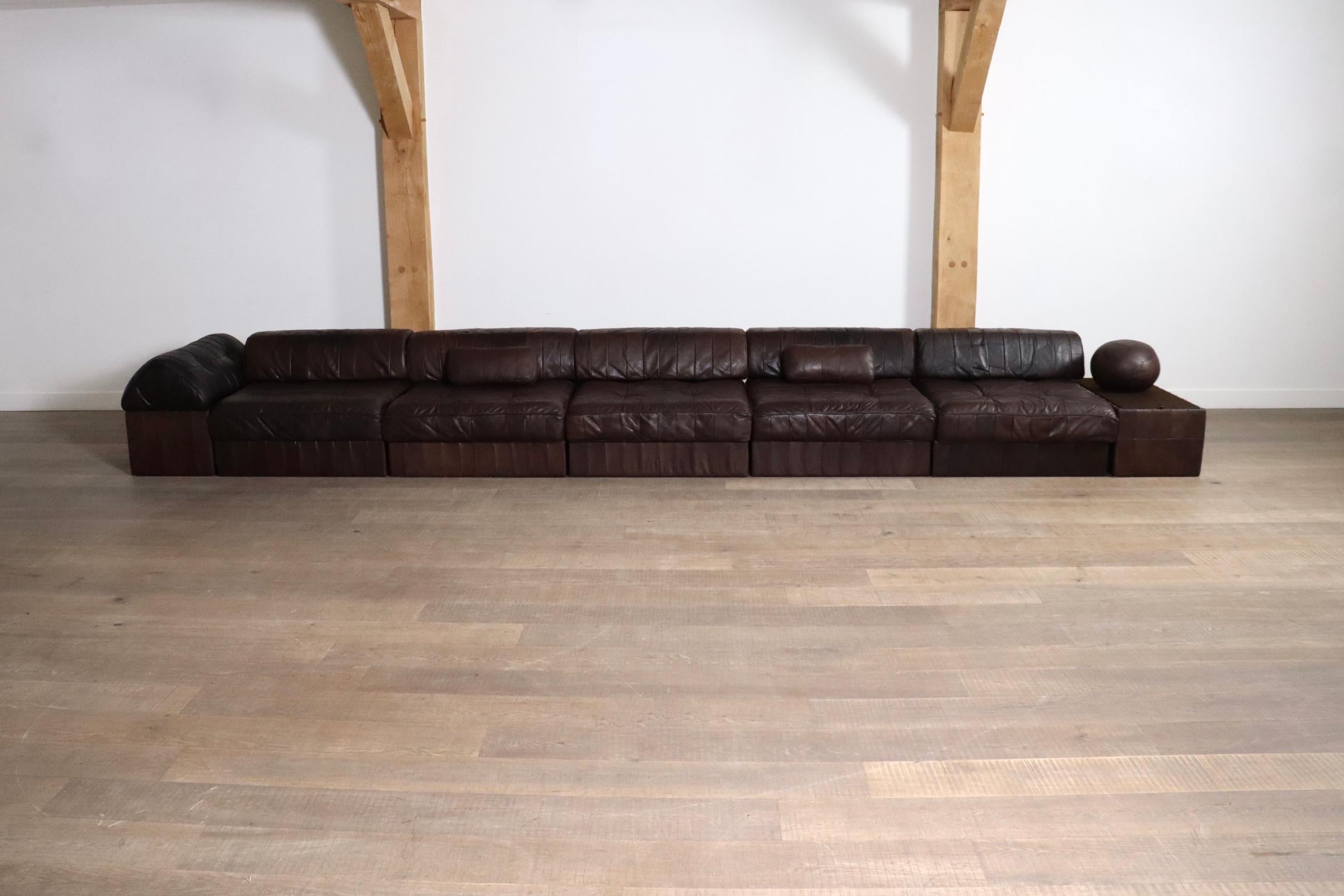 Mid-20th Century De Sede DS 88 Modular Sofa In Brown Patchwork Leather, Switzerland 1970s For Sale