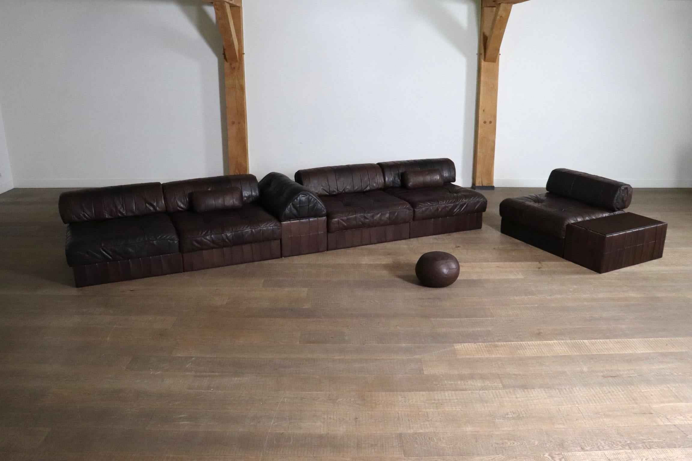 De Sede DS 88 Modular Sofa In Brown Patchwork Leather, Switzerland 1970s For Sale 4