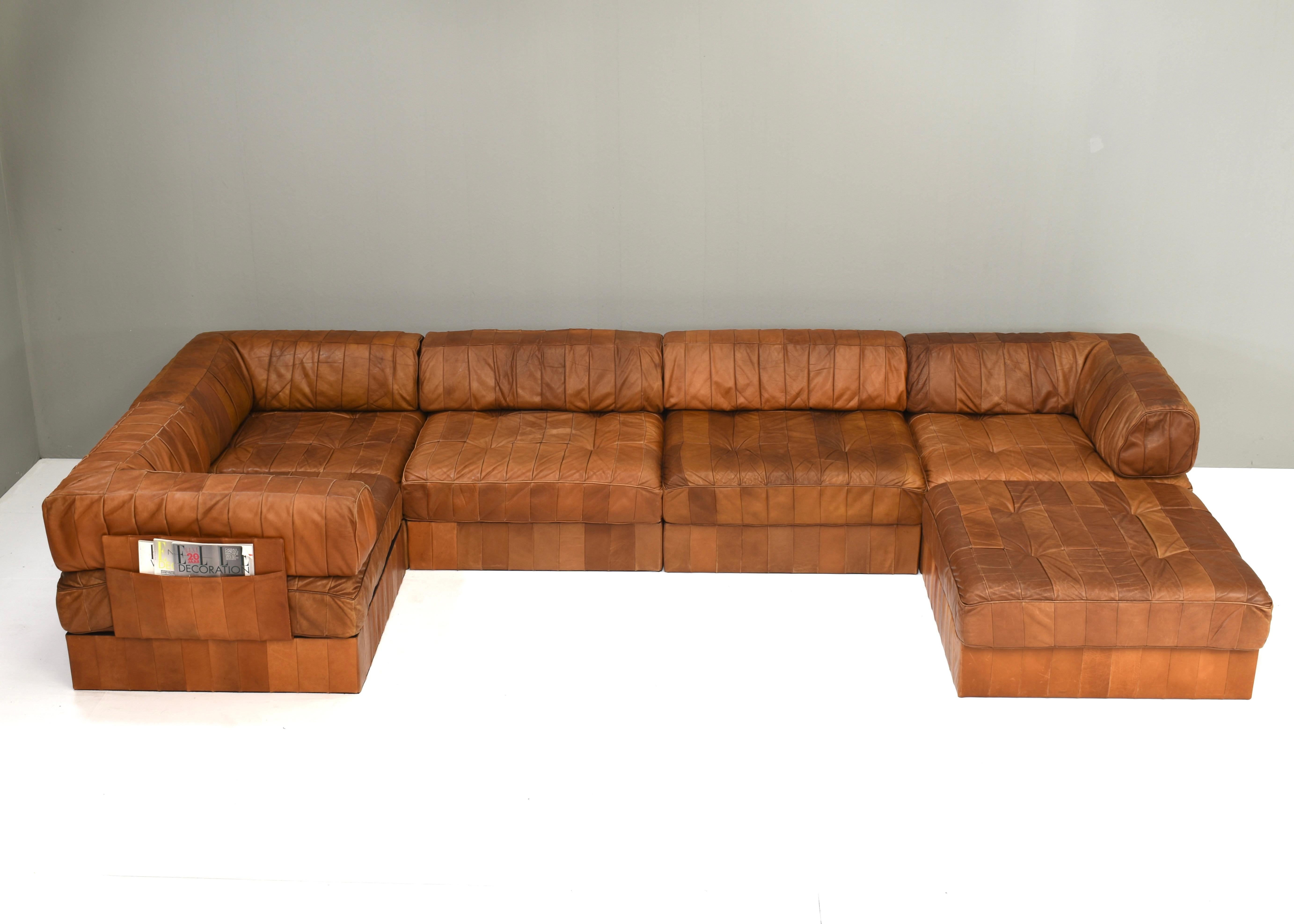 Mid-Century Modern De Sede DS-88 Sectional Sofa in Cognac Brown Tan Leather, Switzerland, 1970's
