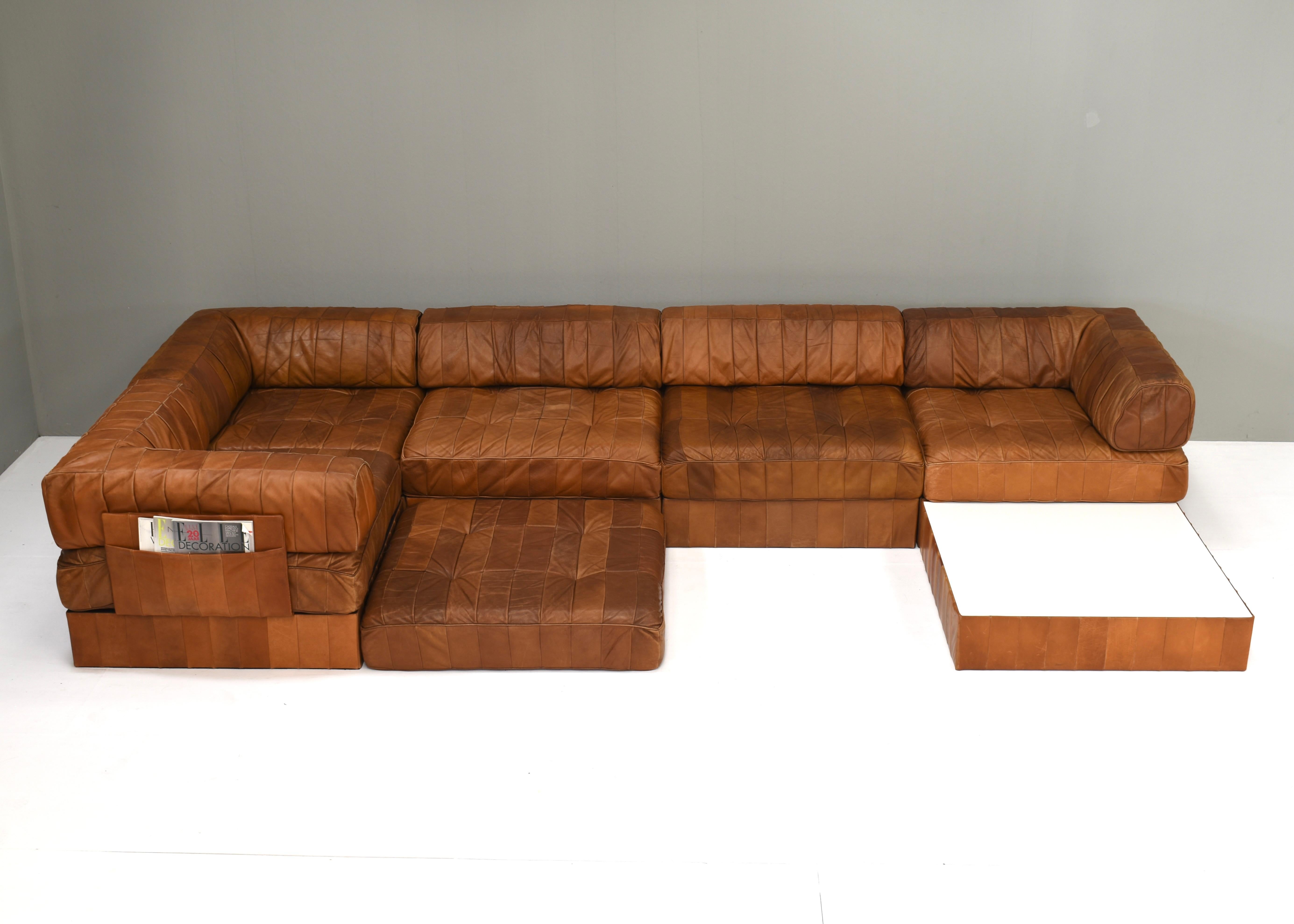 De Sede DS-88 Sectional Sofa in Cognac Brown Tan Leather, Switzerland, 1970's For Sale 2