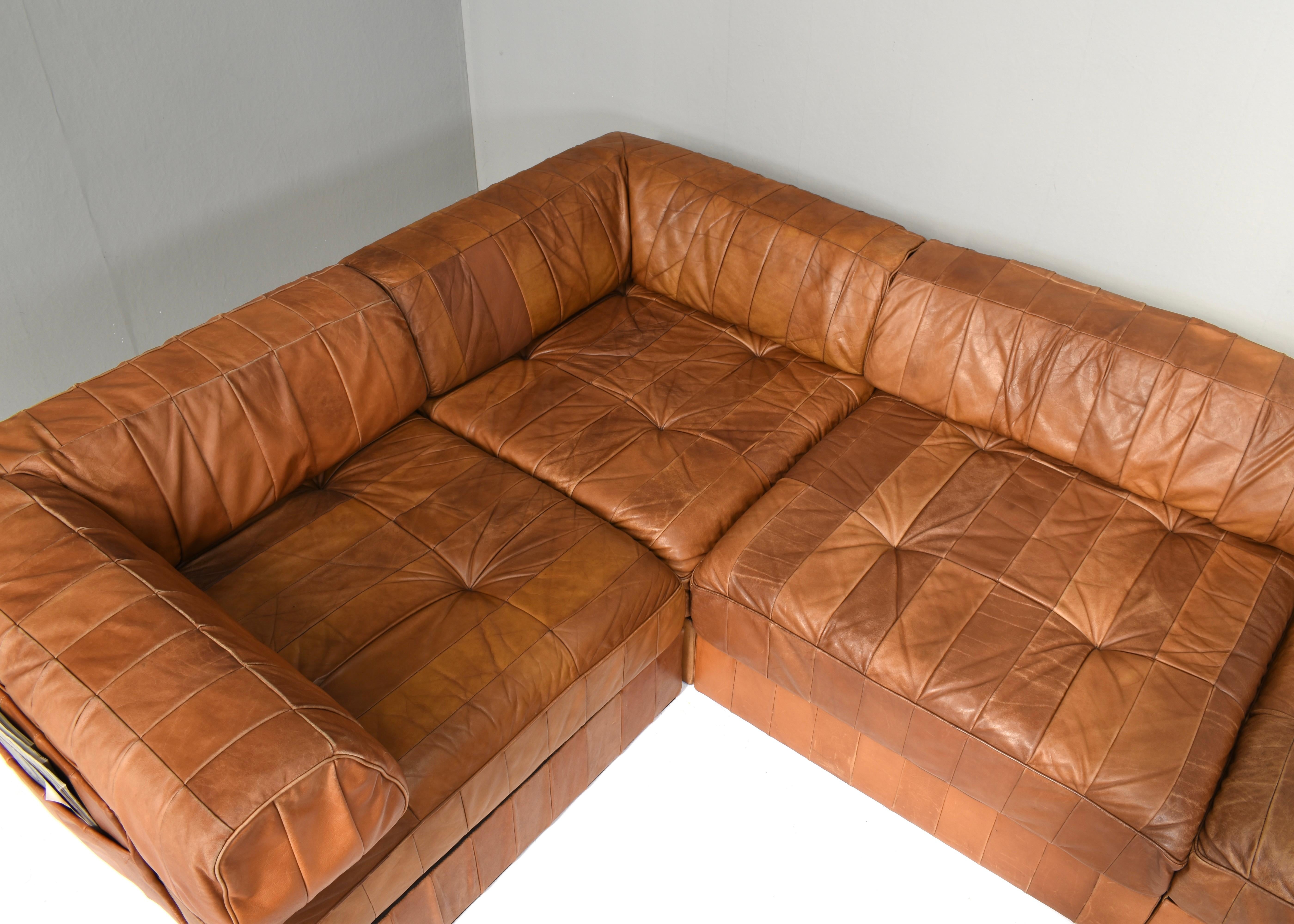 De Sede DS-88 Sectional Sofa in Cognac Brown Tan Leather, Switzerland, 1970's 3