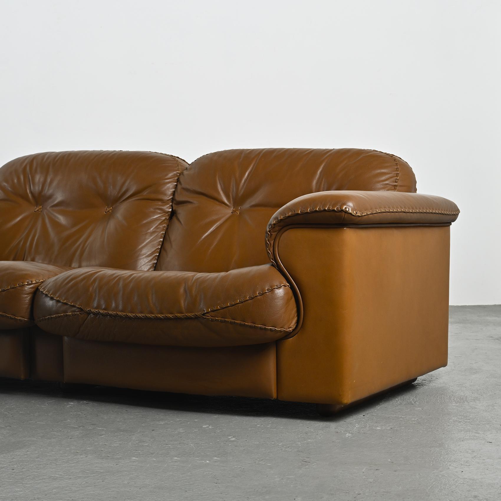 De Sede DS101 Leder-Sofa, Schweiz 1970er Jahre im Angebot 6