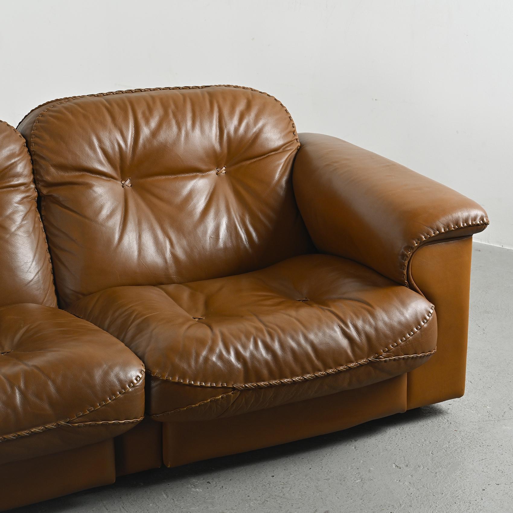 De Sede DS101 Leder-Sofa, Schweiz 1970er Jahre im Angebot 8