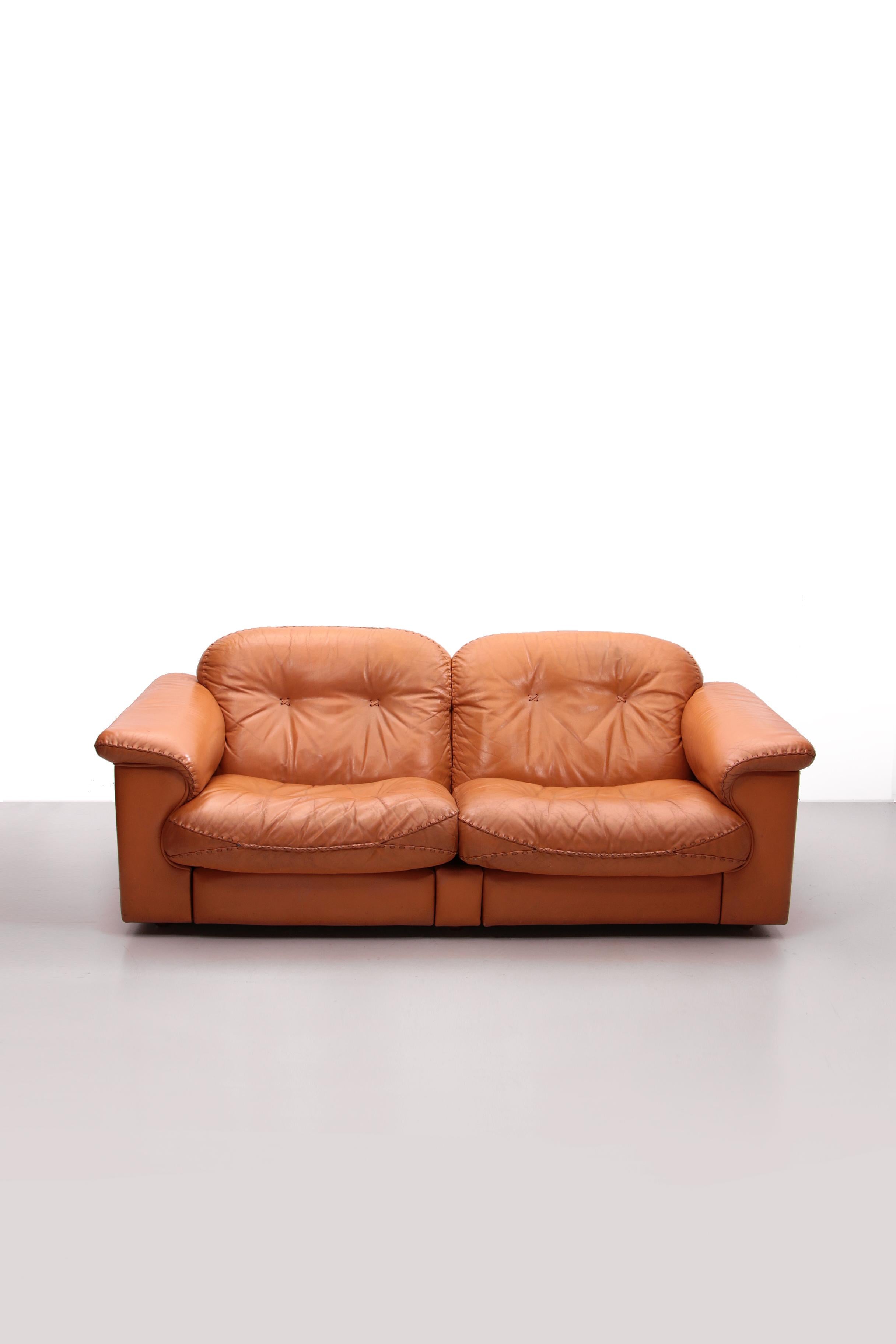 Mid-Century Modern De Sede DS101 Two Seater Leather and Gognac Color, 1970 For Sale