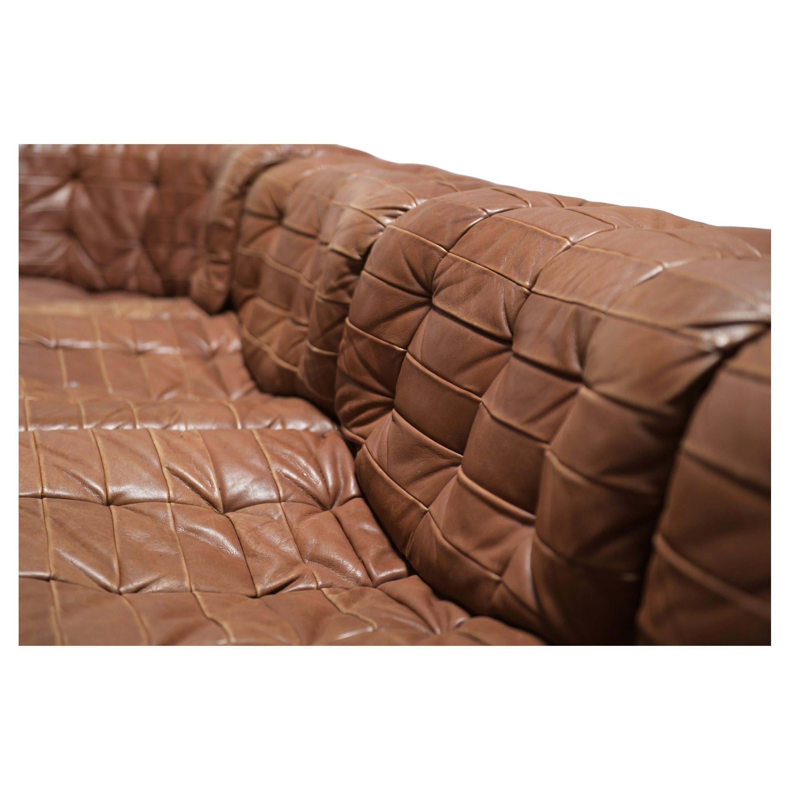 Fin du 20e siècle De Sede DS11 Patchwork Leather Sectional en Caramel, vers 1970 en vente
