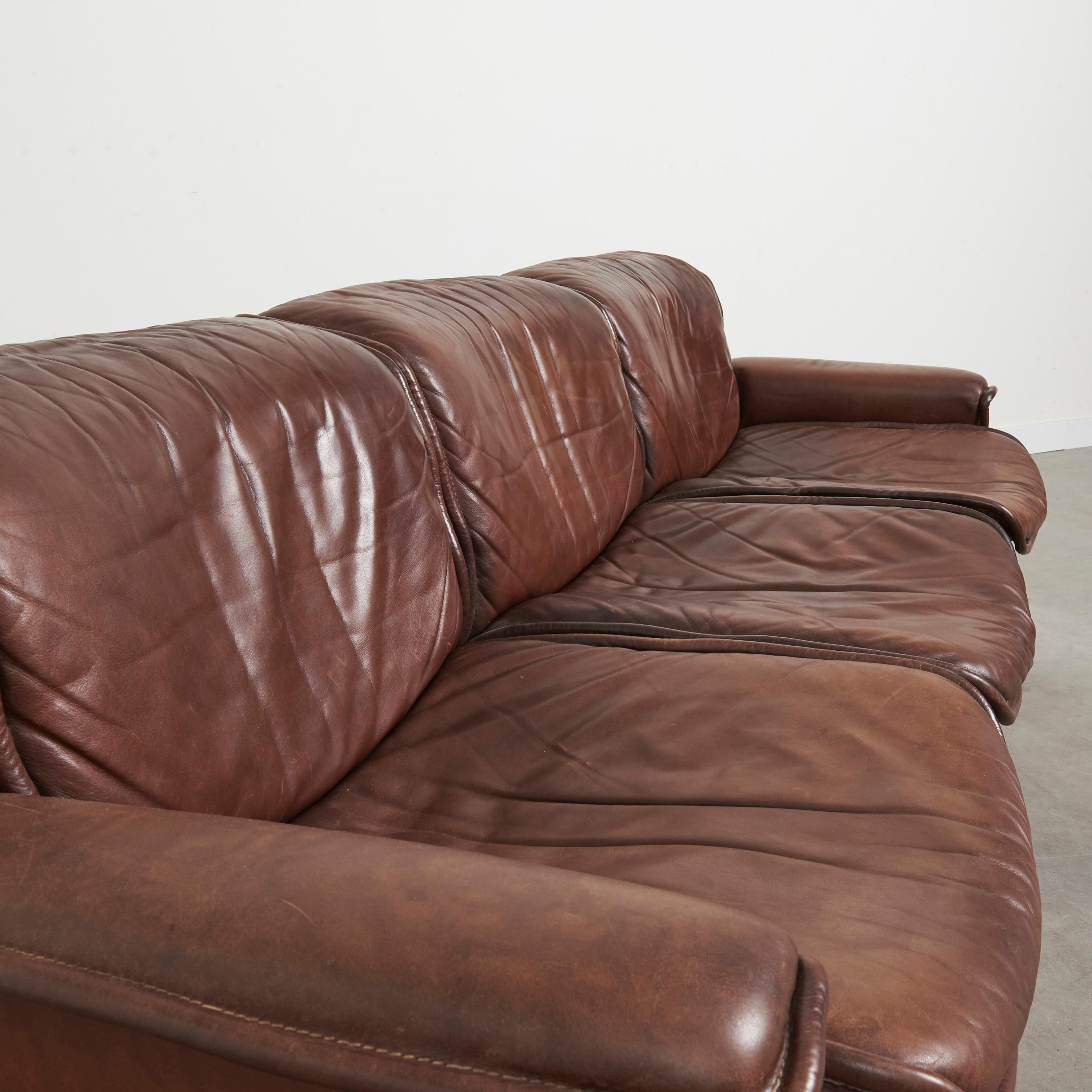 De Sede DS12 lounge set, 1970s For Sale 4