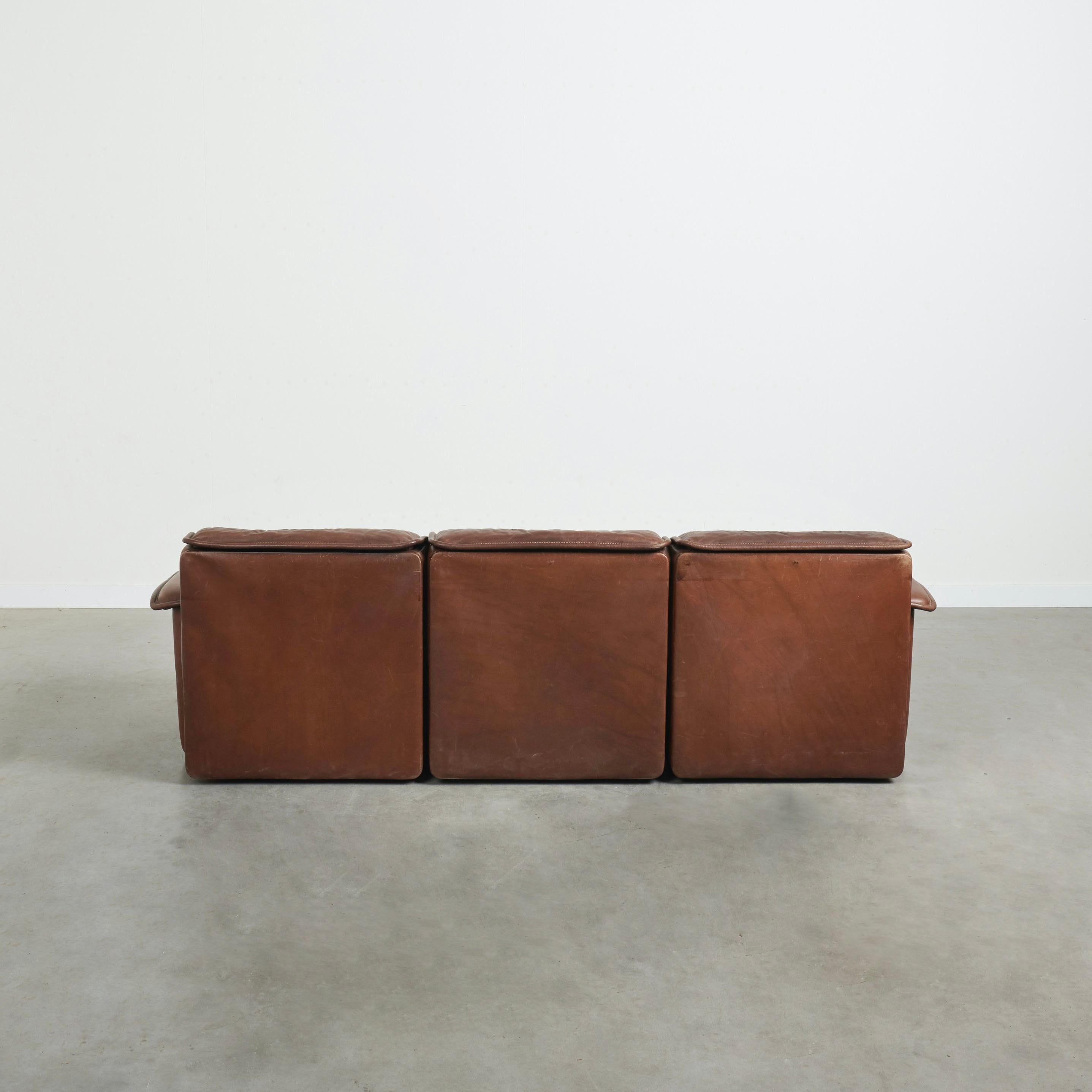 De Sede DS12 lounge set, 1970s For Sale 9