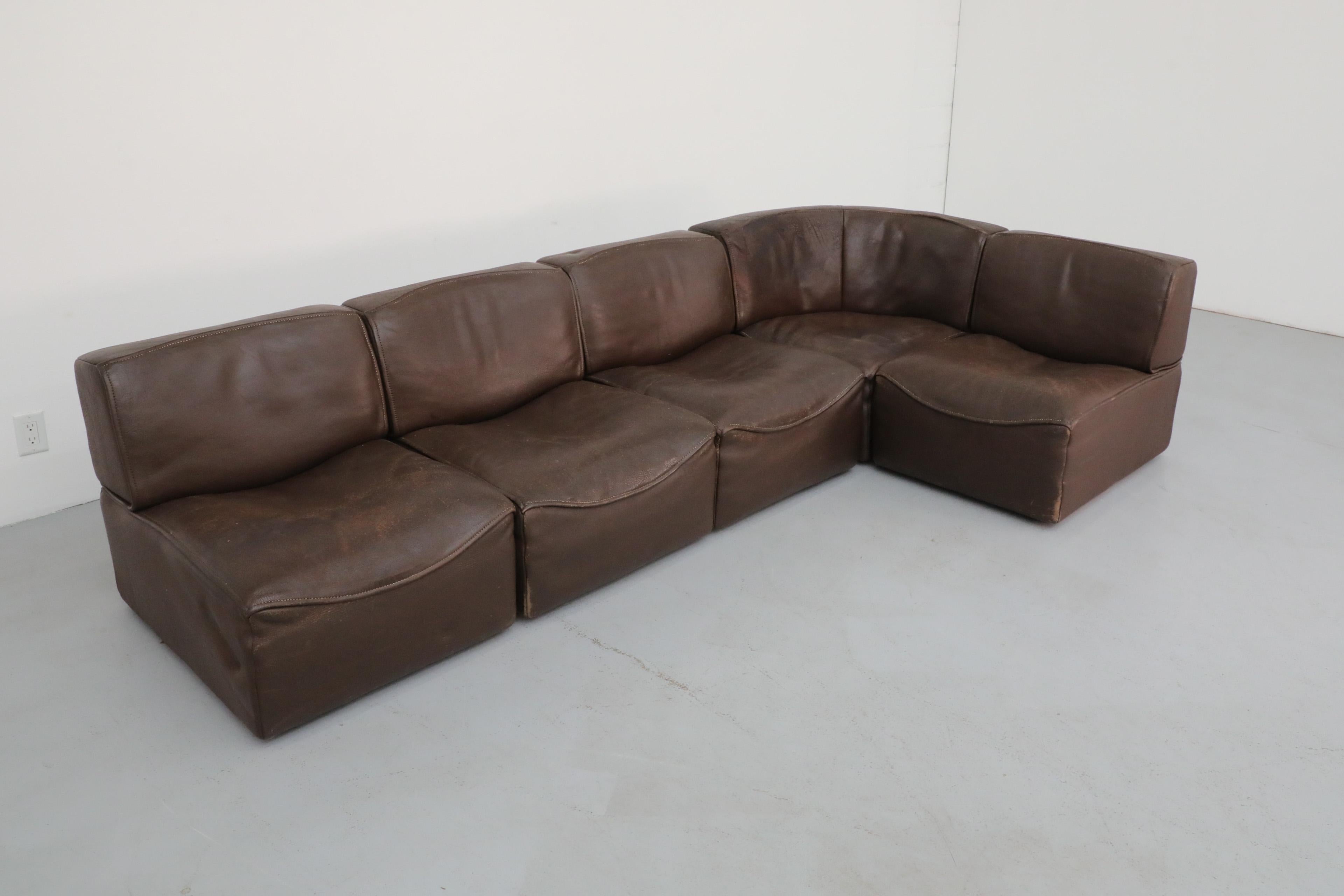 Fin du 20e siècle De Sede DS15 Canapé modulable cinq pièces en cuir Brown avec Great Patina