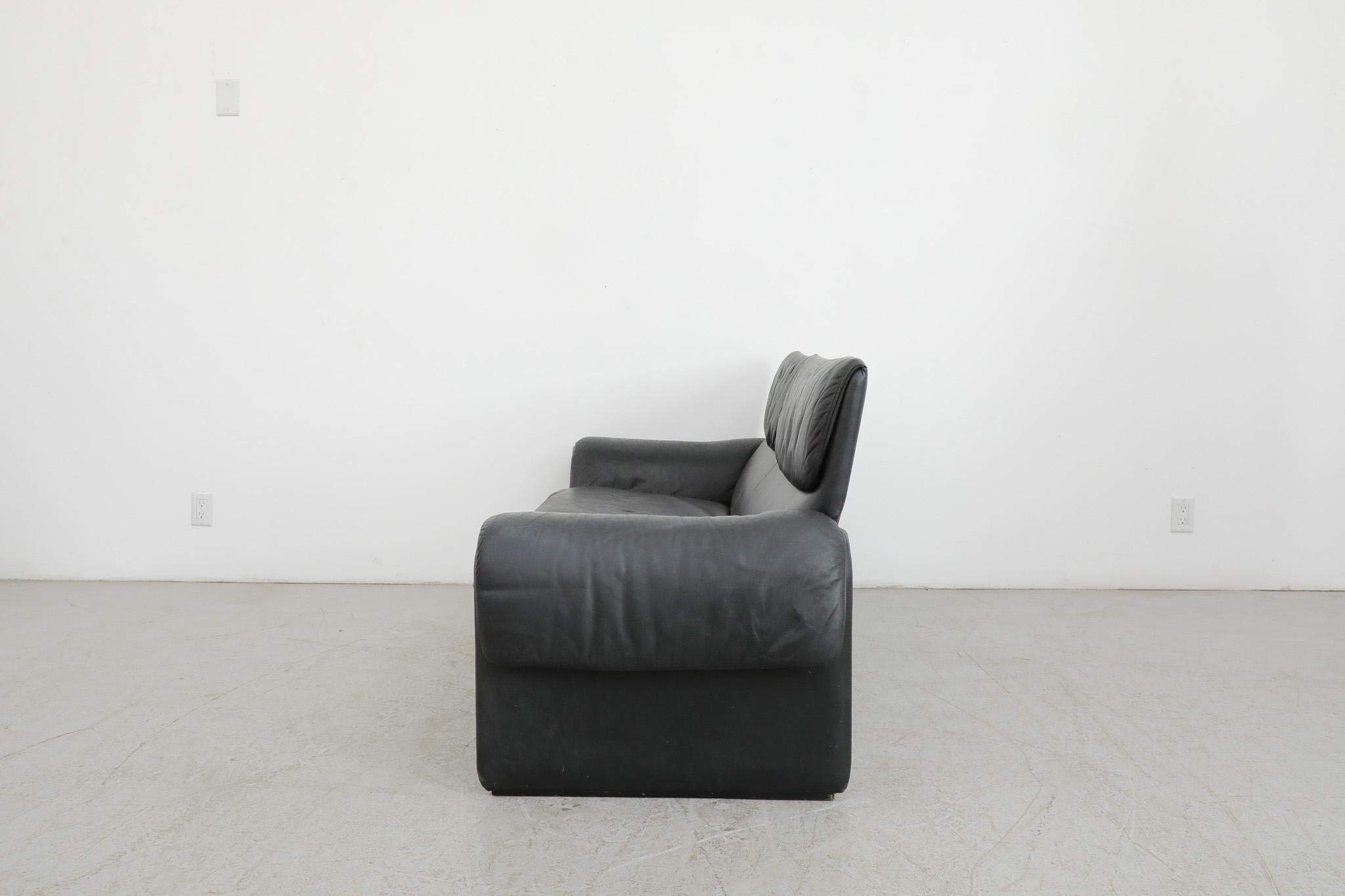 Swiss De Sede DS2011 Black Leather Sofa