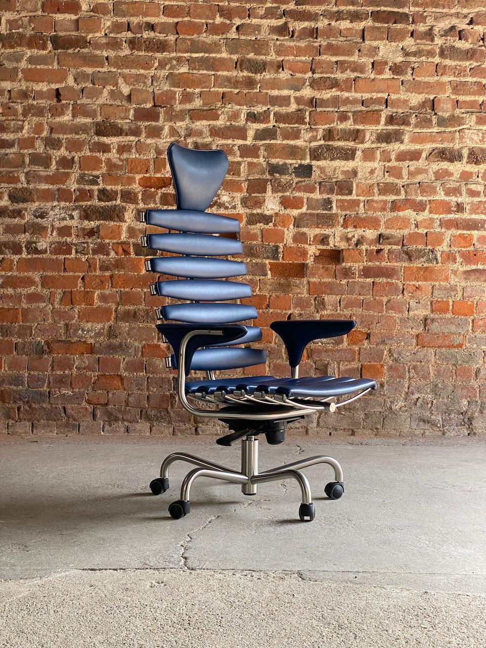 De Sede DS2100 Skeleton chair blue leather Switzerland

Magnificent De Sede DS2100 Skeleton chair Switzerland circa 2000, finished in the finest pigmented blue ‘Nappa’ leather , the name says it all, be it in Bond films or Men In Black, this