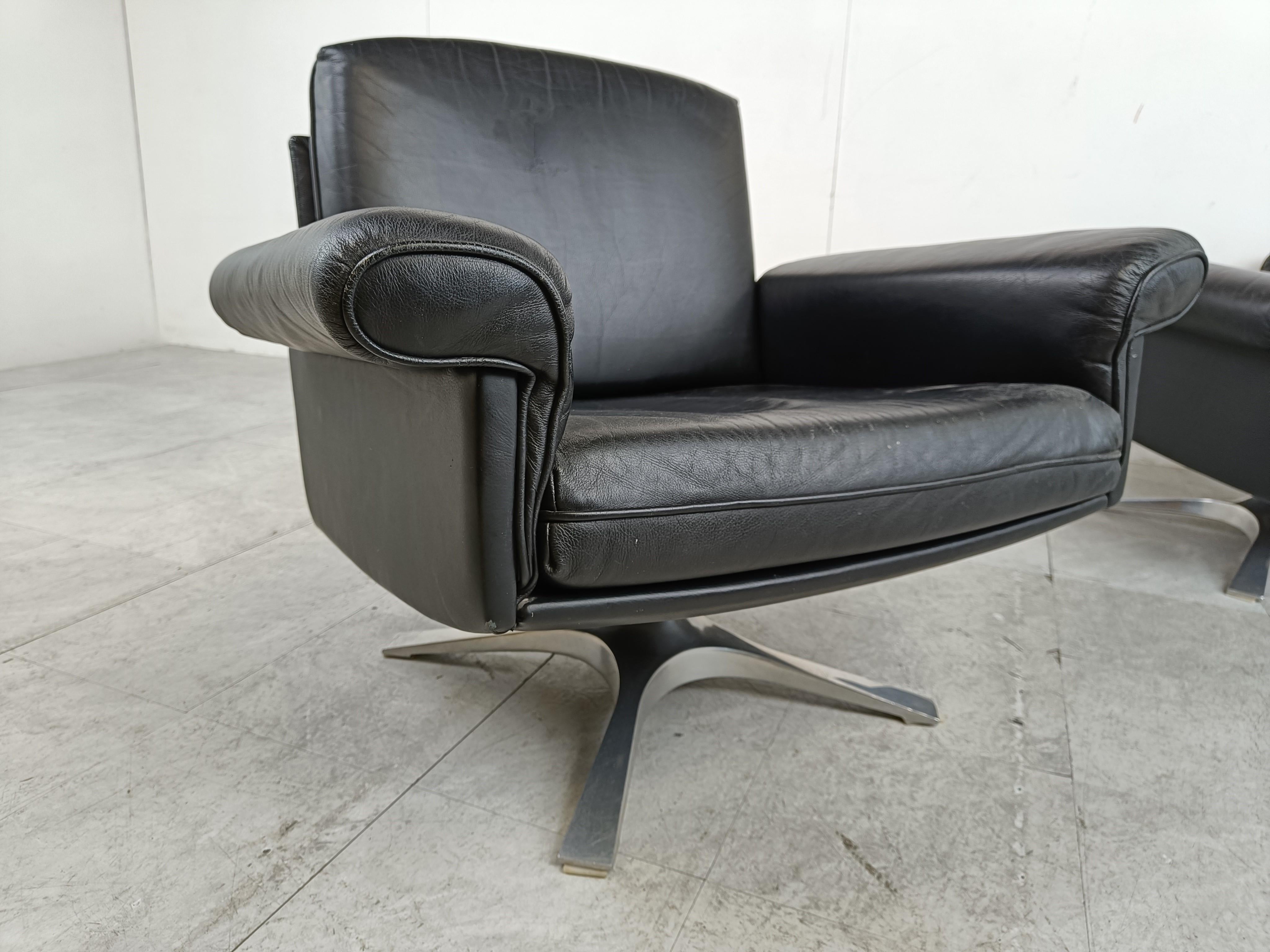 De Sede DS31 Pair of Swivel Chairs, 1970s 4