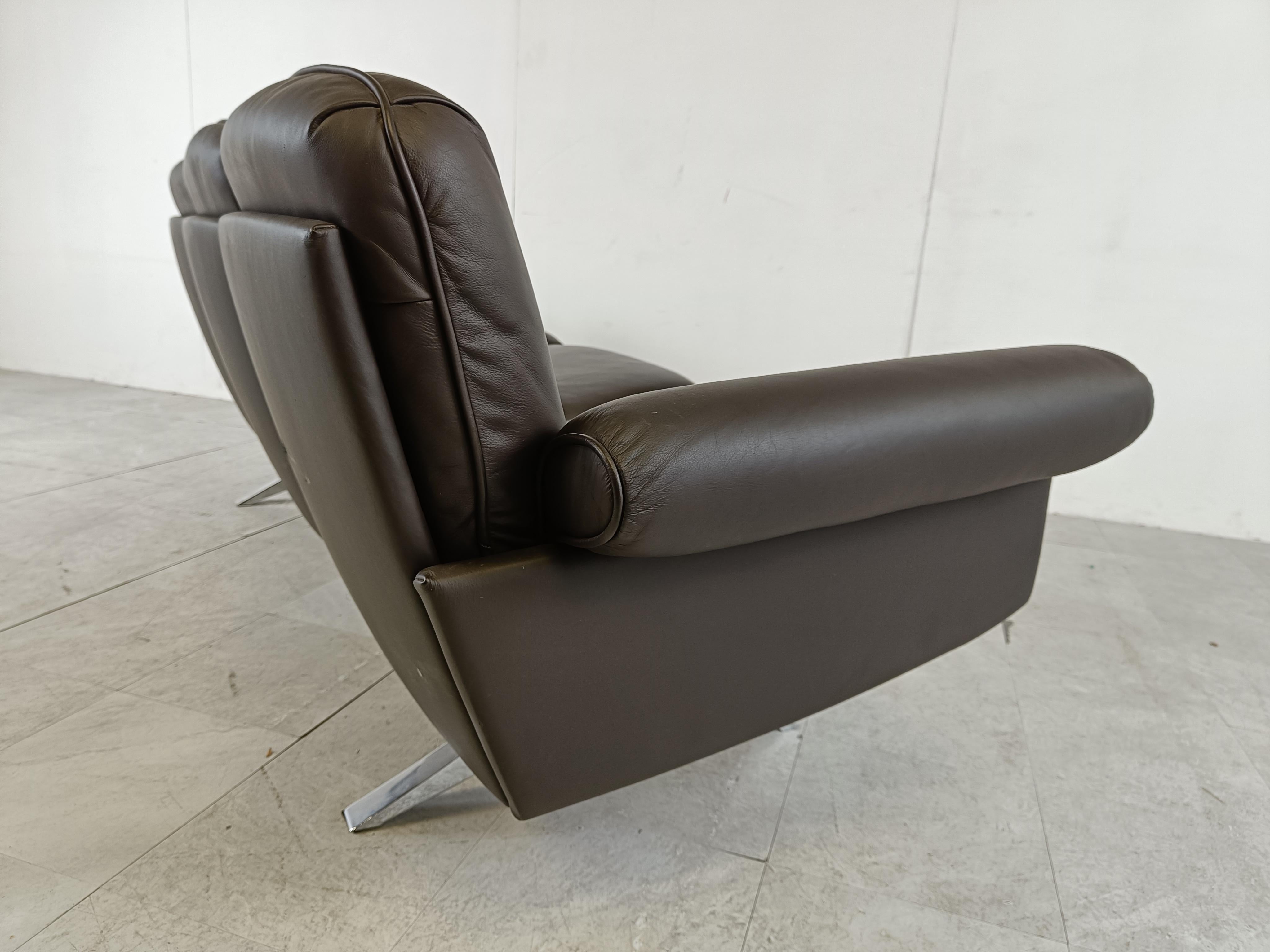 De Sede DS31 Sofa in Brown Leather, 1970s For Sale 4