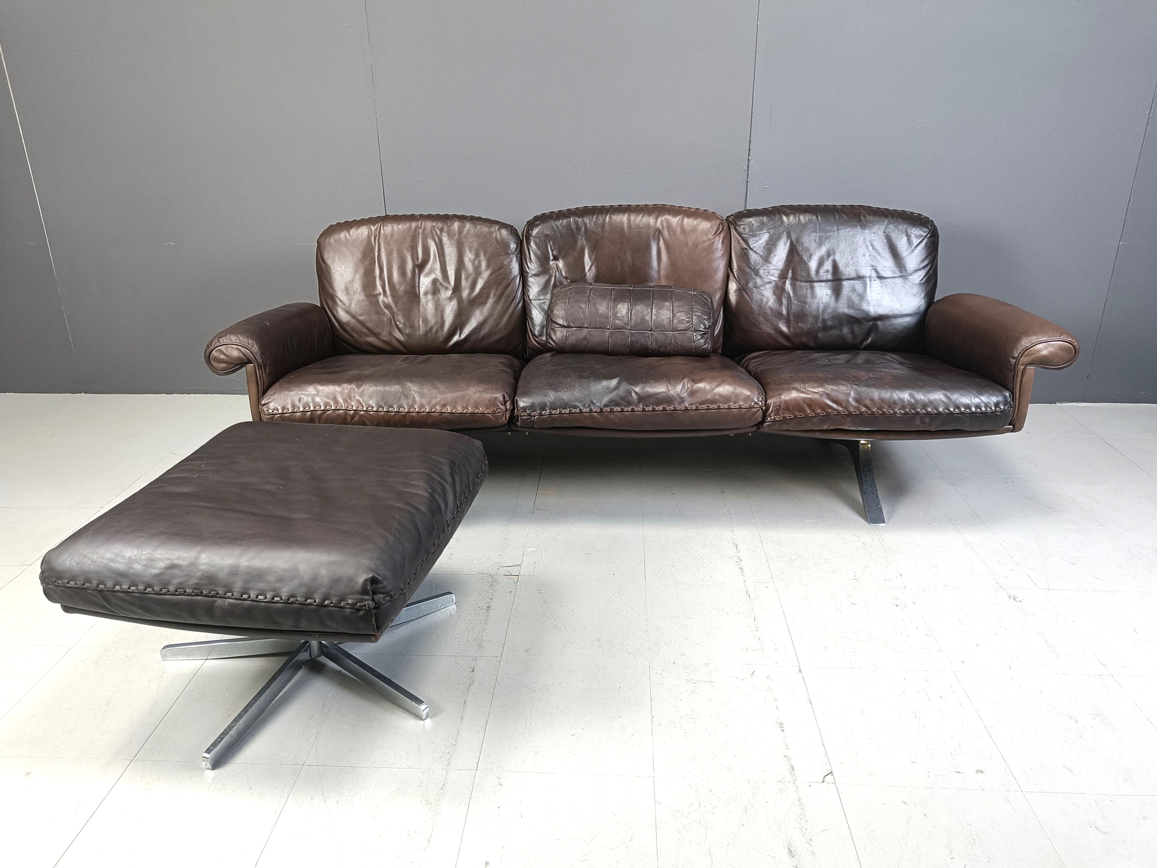 Mid-Century Modern De sede DS31 sofa in brown leather, 1970s