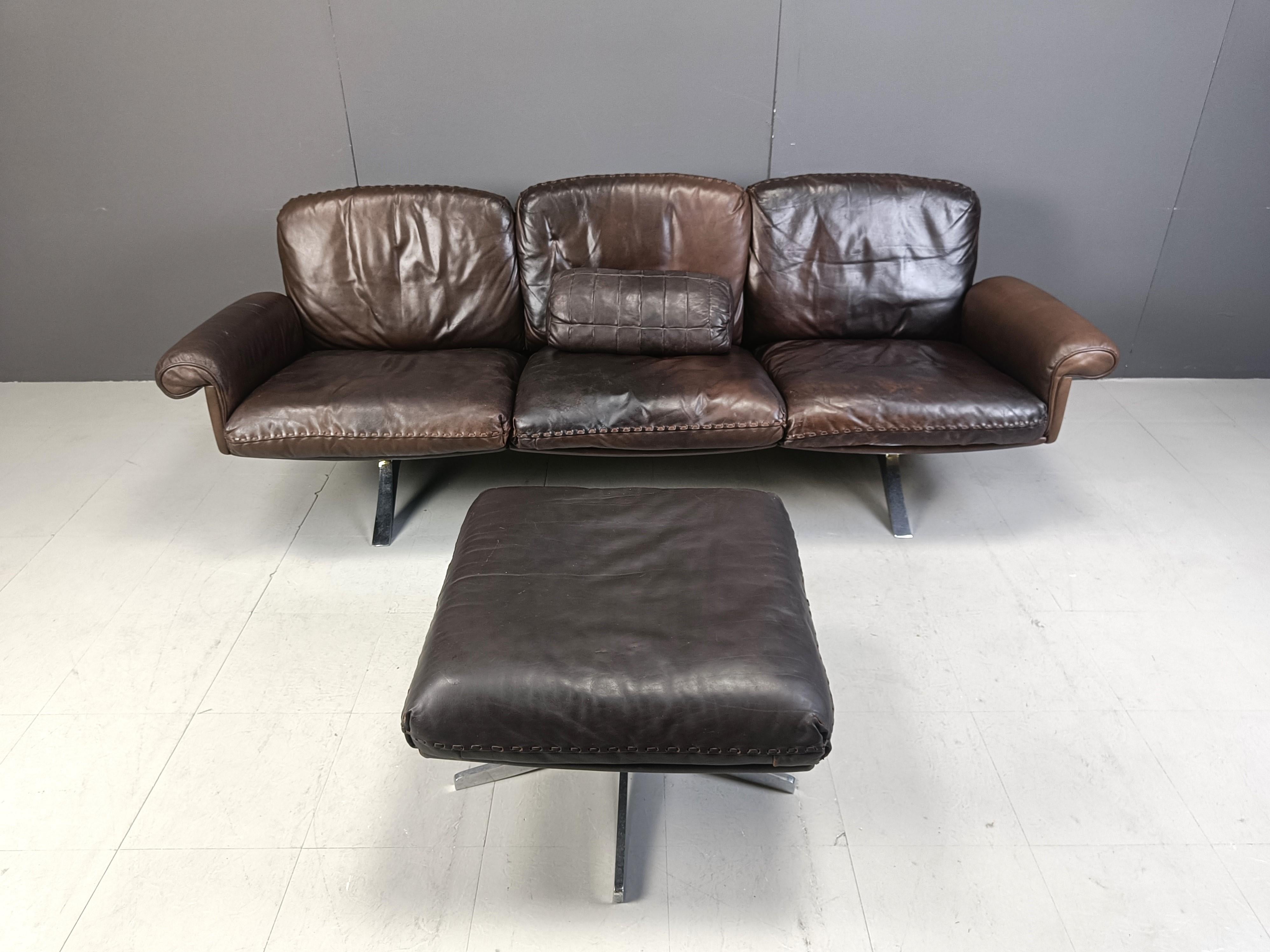 De sede DS31 sofa in brown leather, 1970s In Good Condition In Leuven, Vlaams Gewest