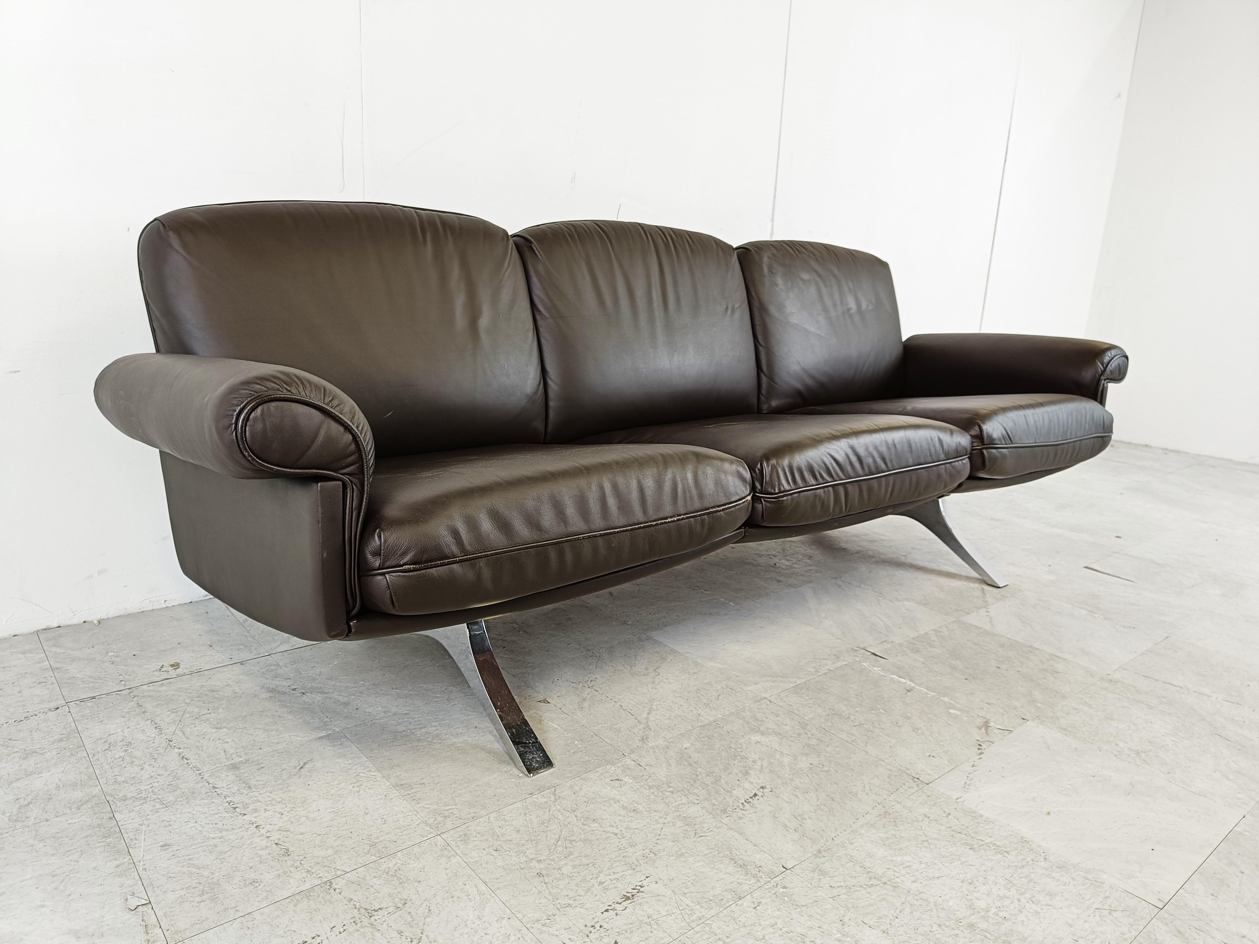 De Sede DS31 Sofa in Brown Leather, 1970s For Sale 1