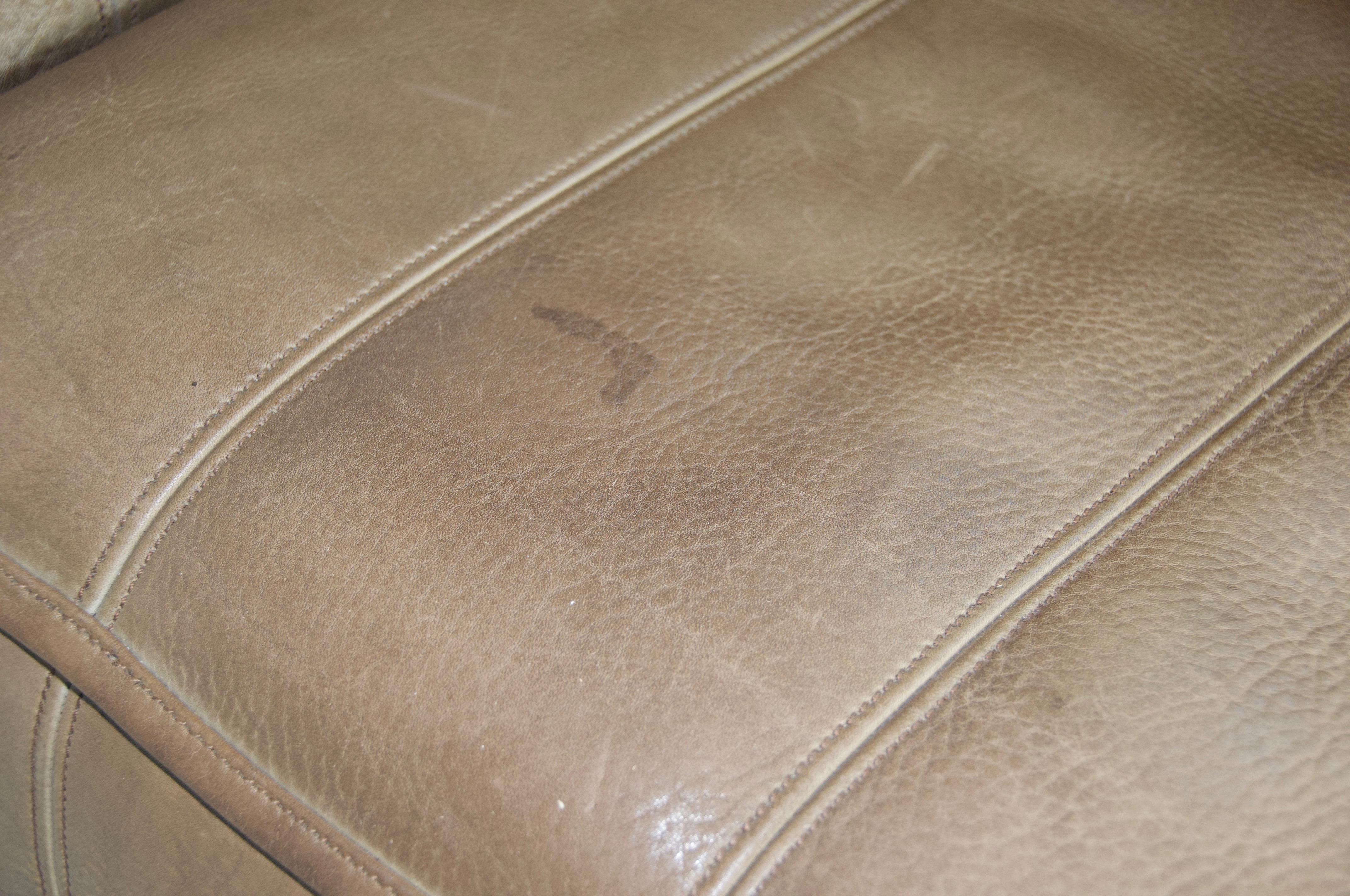 De Sede DS44 Leather Sofa For Sale 1