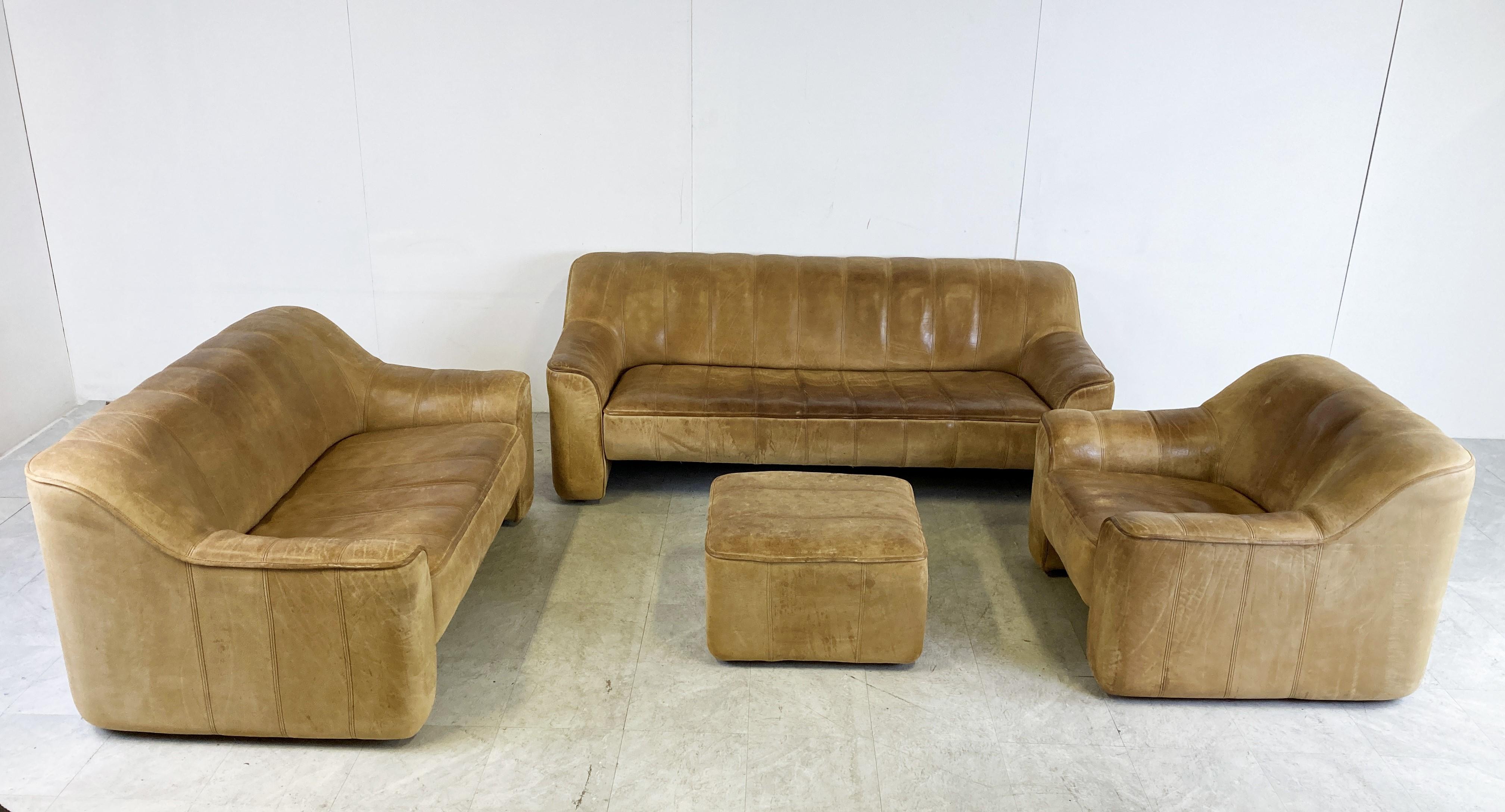Mid-Century Modern De Sede DS44 sofa set, 1960s