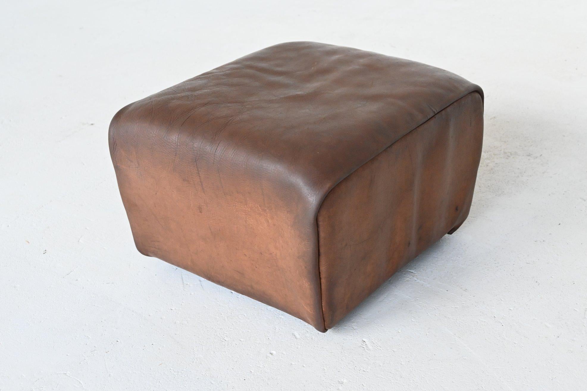 De Sede DS47 Armchair with Ottoman Brown Buffalo Leather, Switzerland, 1970 5