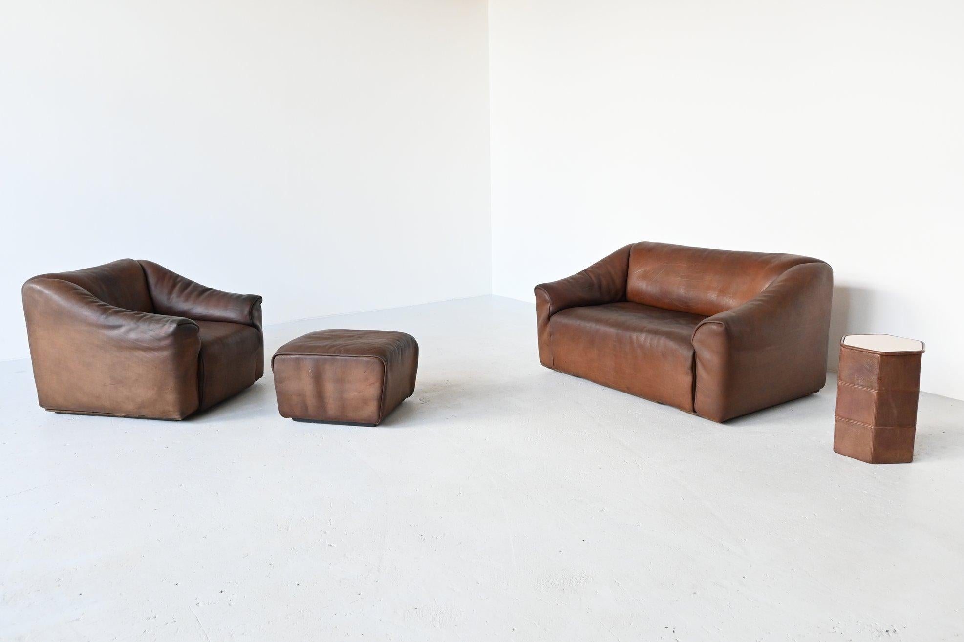 De Sede DS47 Armchair with Ottoman Brown Buffalo Leather, Switzerland, 1970 7