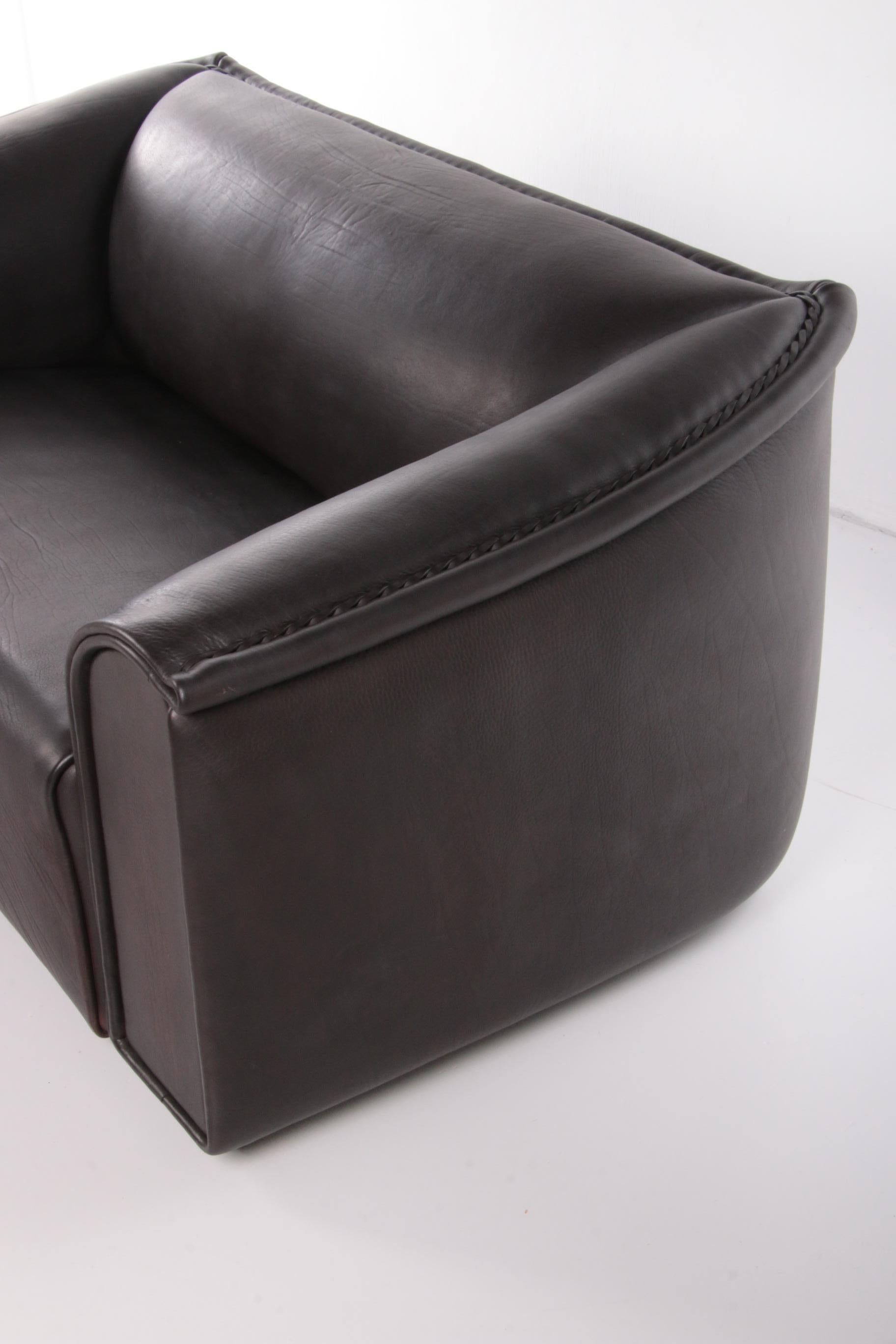 Late 20th Century De Sede DS47 Two-seater black heavy Buffalo leather Switzerland 1970 For Sale