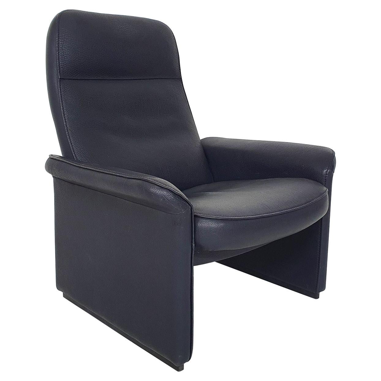 De Sede DS50 Dark Blue Leather Lounge Chair, Switserland, 1980's