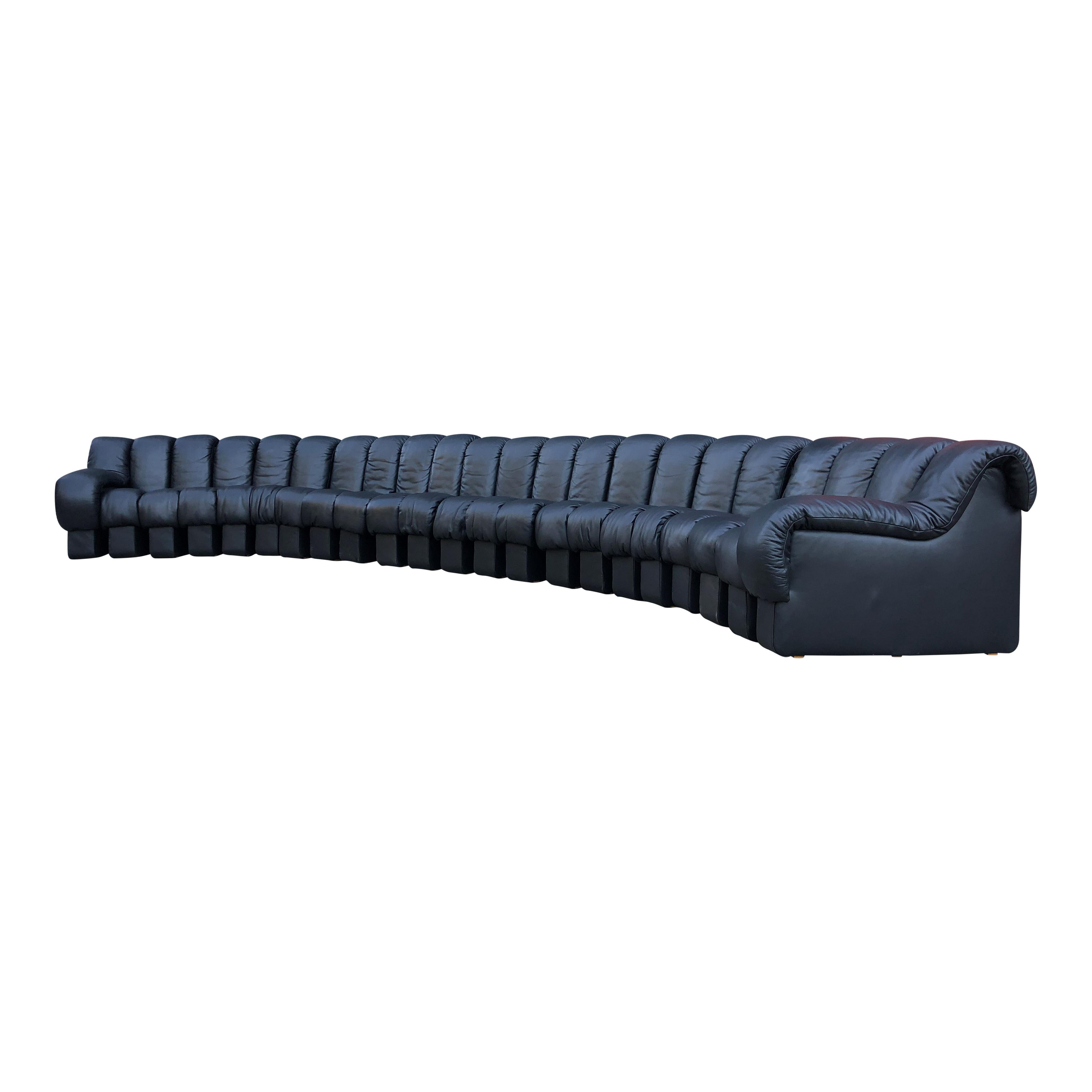 De Sede DS600 Non Stop Sofa in Black Leather, 22 Elements