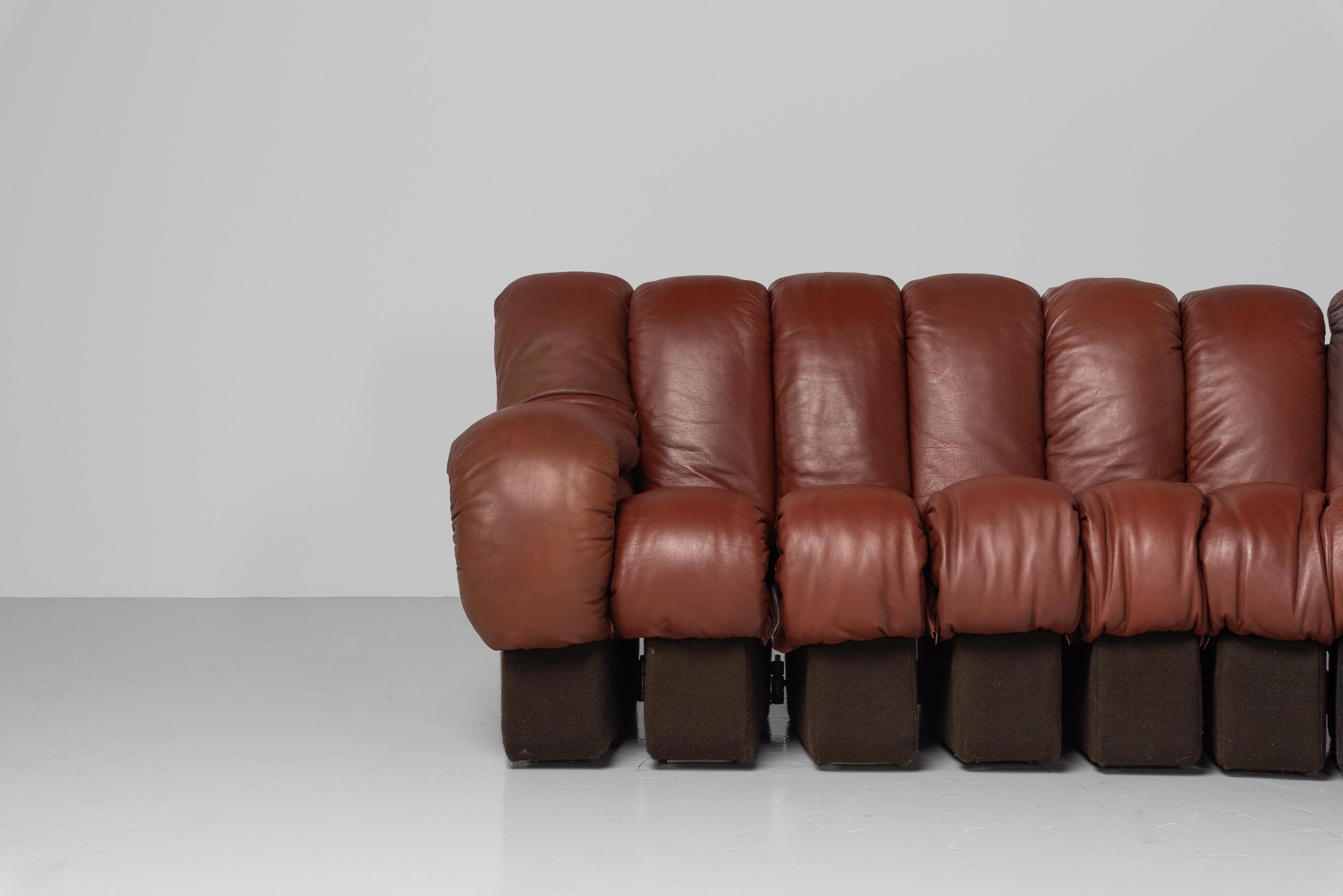 Late 20th Century De Sede DS600 non stop sofa Switzerland 1972 For Sale
