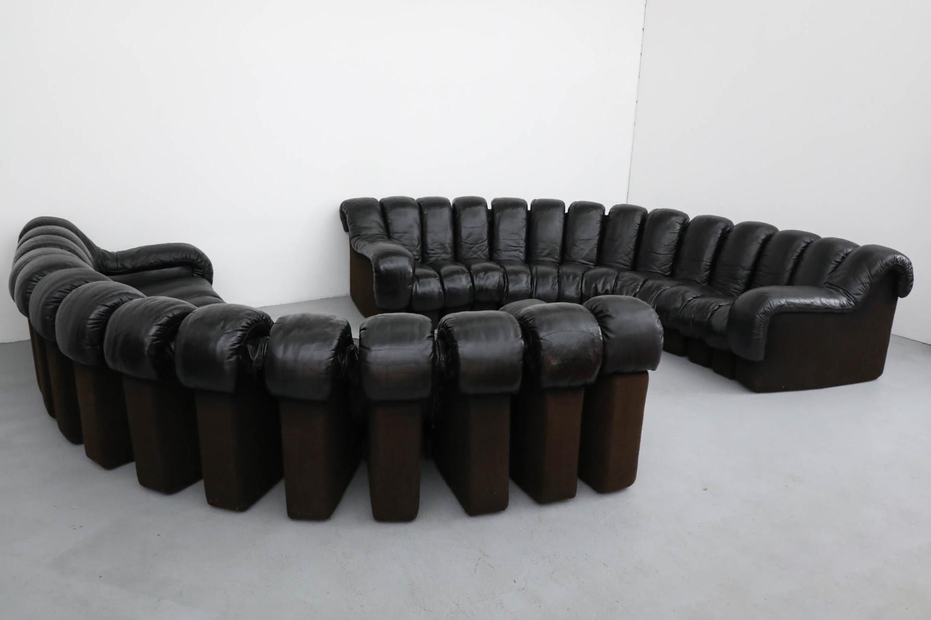 De Sede DS600 Ueli Berger Schwarzes 14teiliges Sofa „ Non-Stop“ aus Leder 14