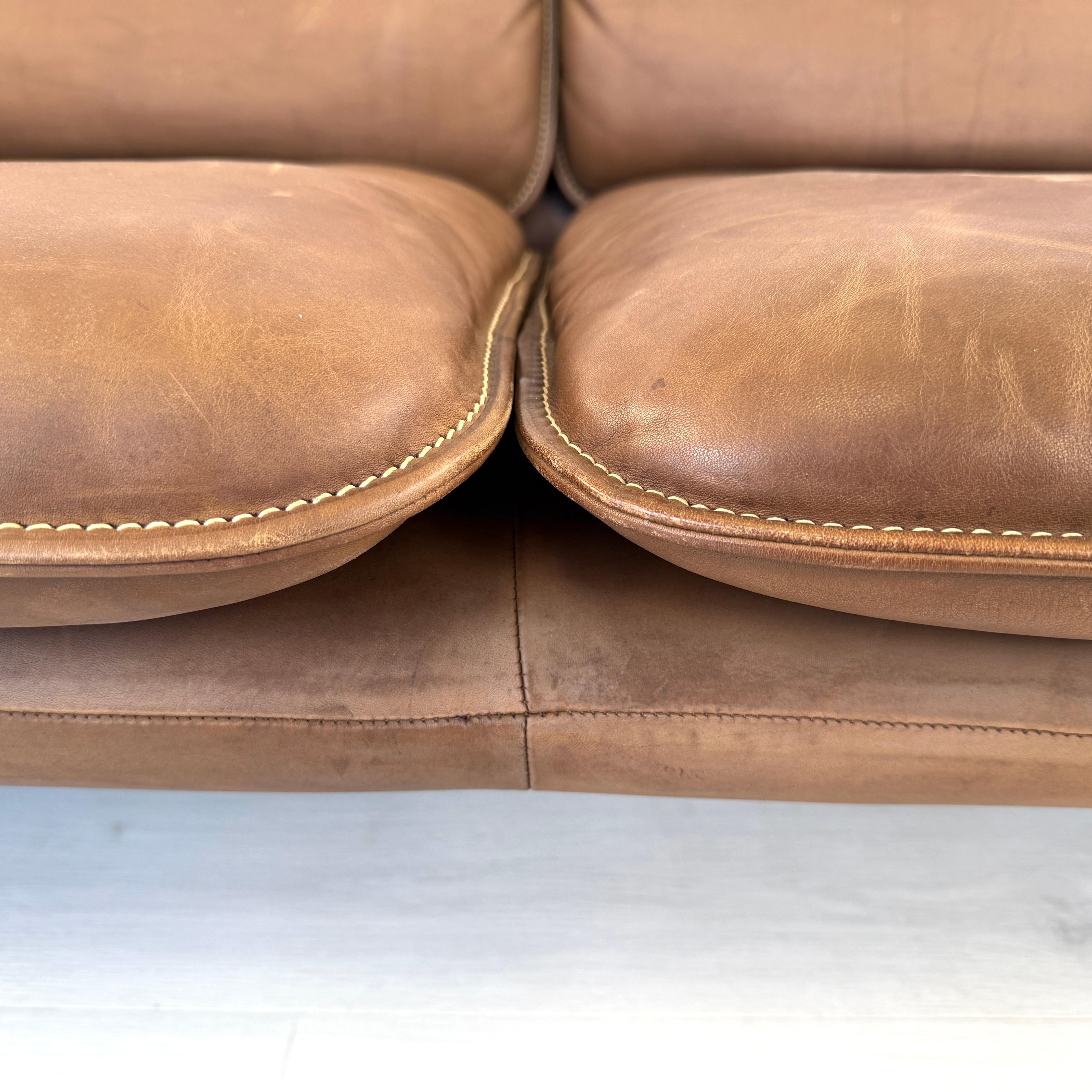 De Sede DS61 Leather Two-Seat Sofa, 1960s For Sale 10