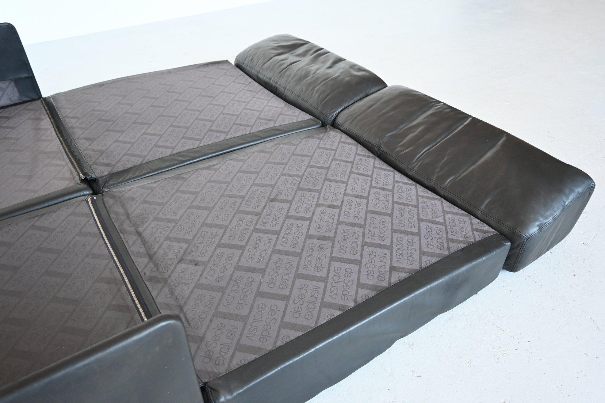 De Sede DS76 Two-Seat Sofa Black Leather, Switzerland, 1970 2