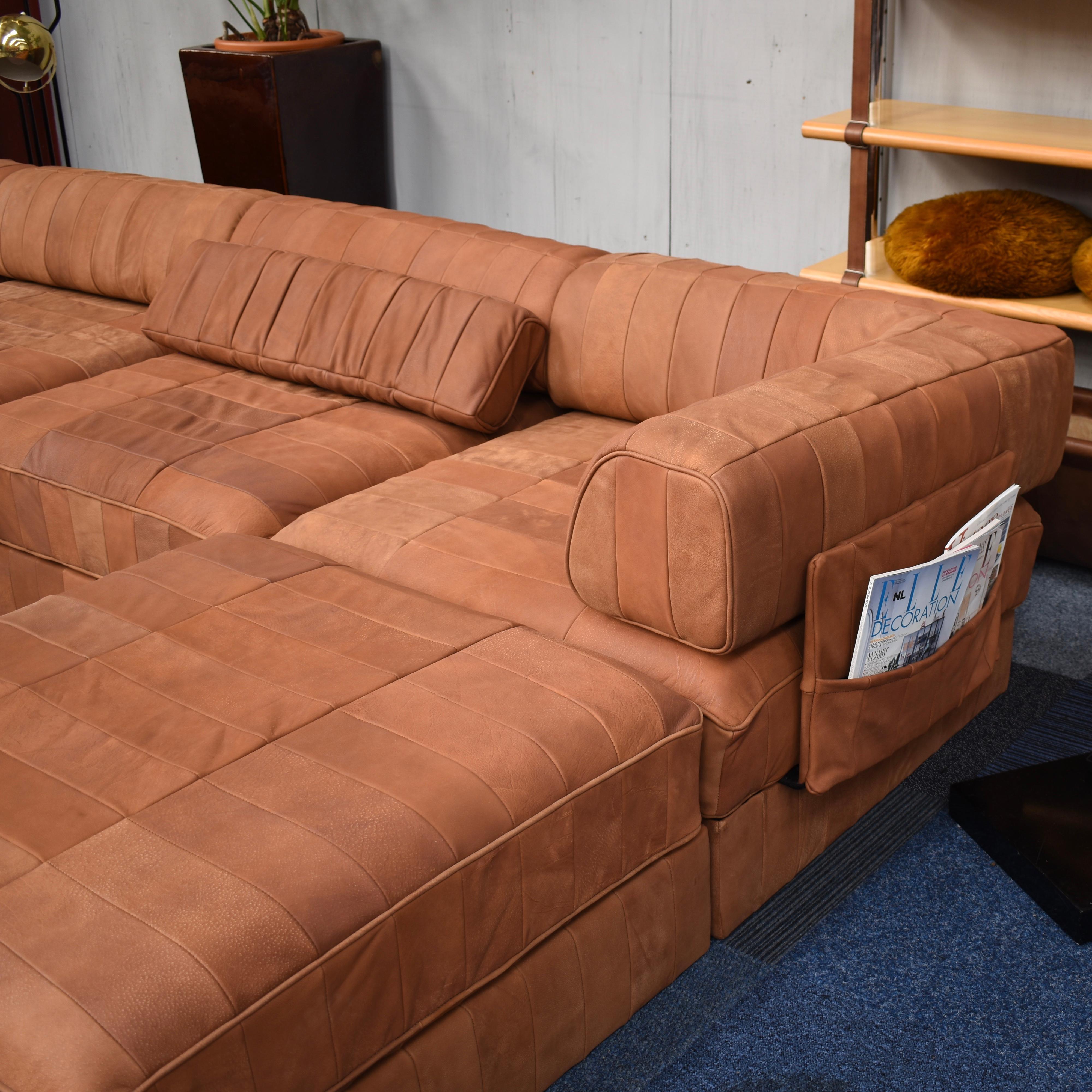 De Sede DS88 Patchwork Sofa in New Upholstered Tan Leather, Switzerland 11