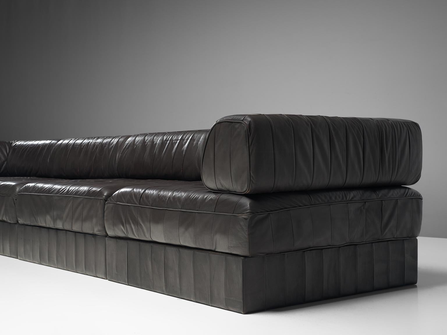 De Sede 'DS88' Sectional Sofa in Dark Brown Leather 4