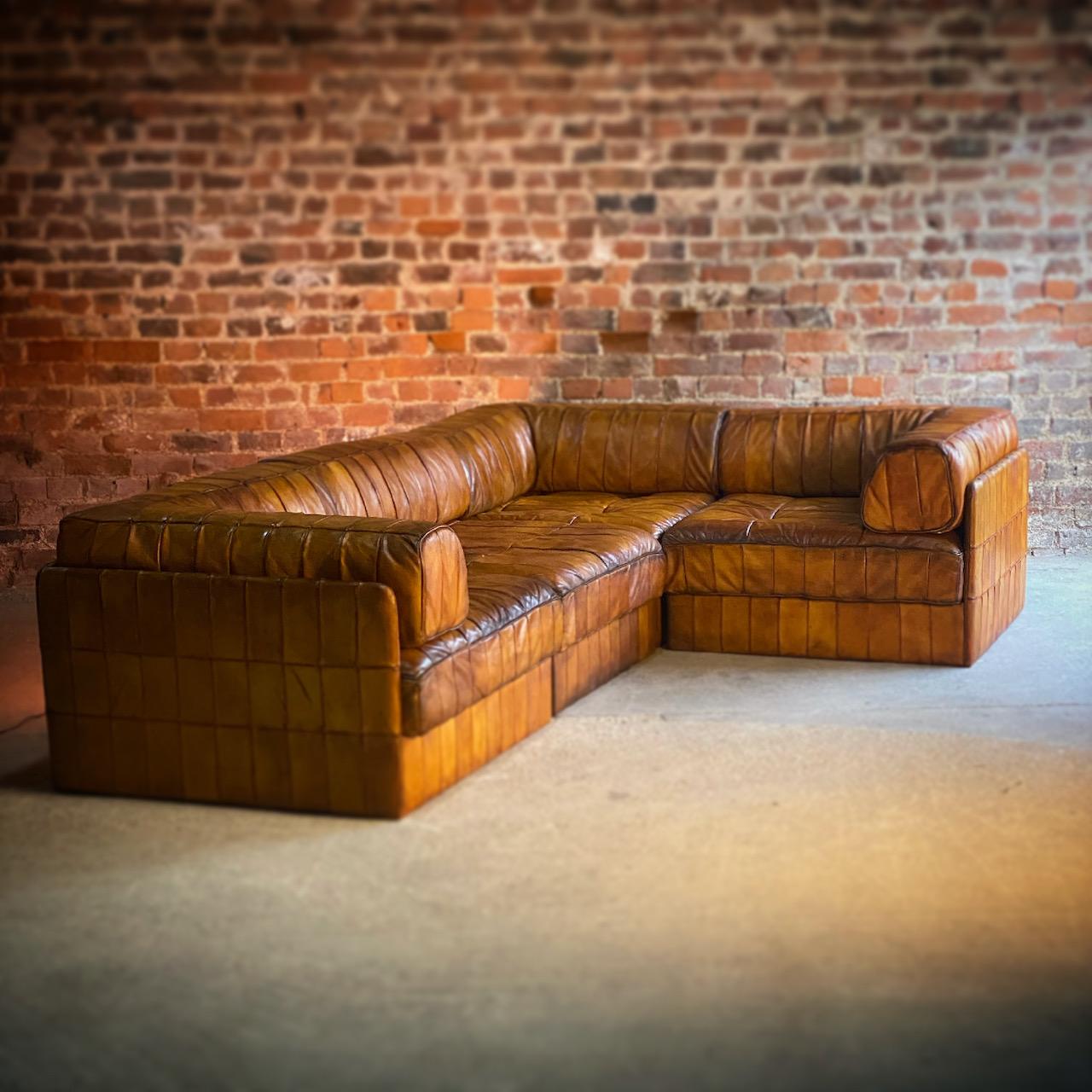 De Sede Model DS88 leather sectional sofa Switzerland 1970

De Sede Model DS88 patchwork leather sectional sofa Switzerland circa 1970, This sublime four sectional sofa is made by quality manufacturer De Sede in Switzerland, known for their