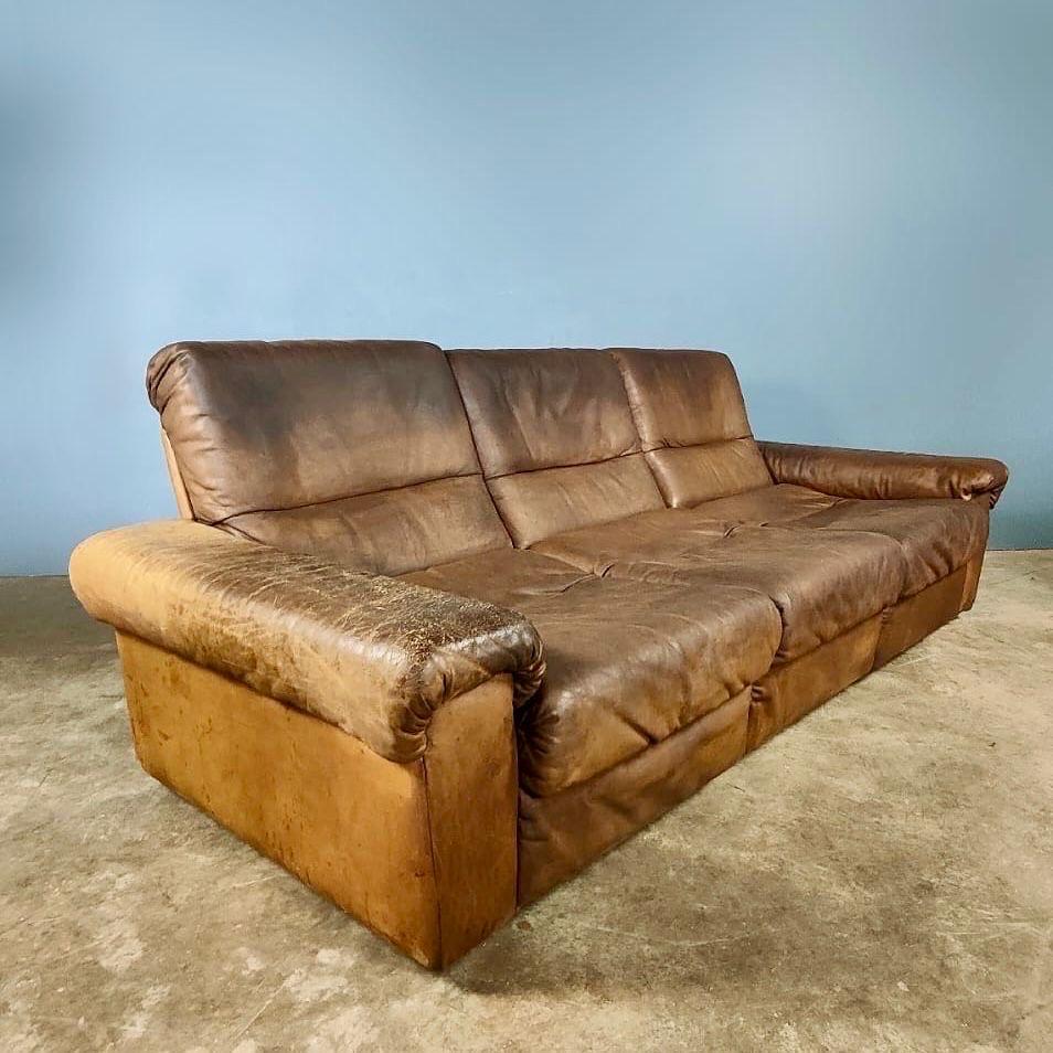 Swiss De Sede Exclusive DS66 Brown Leather Tan Three Seater Sofa & Matching Armchair For Sale