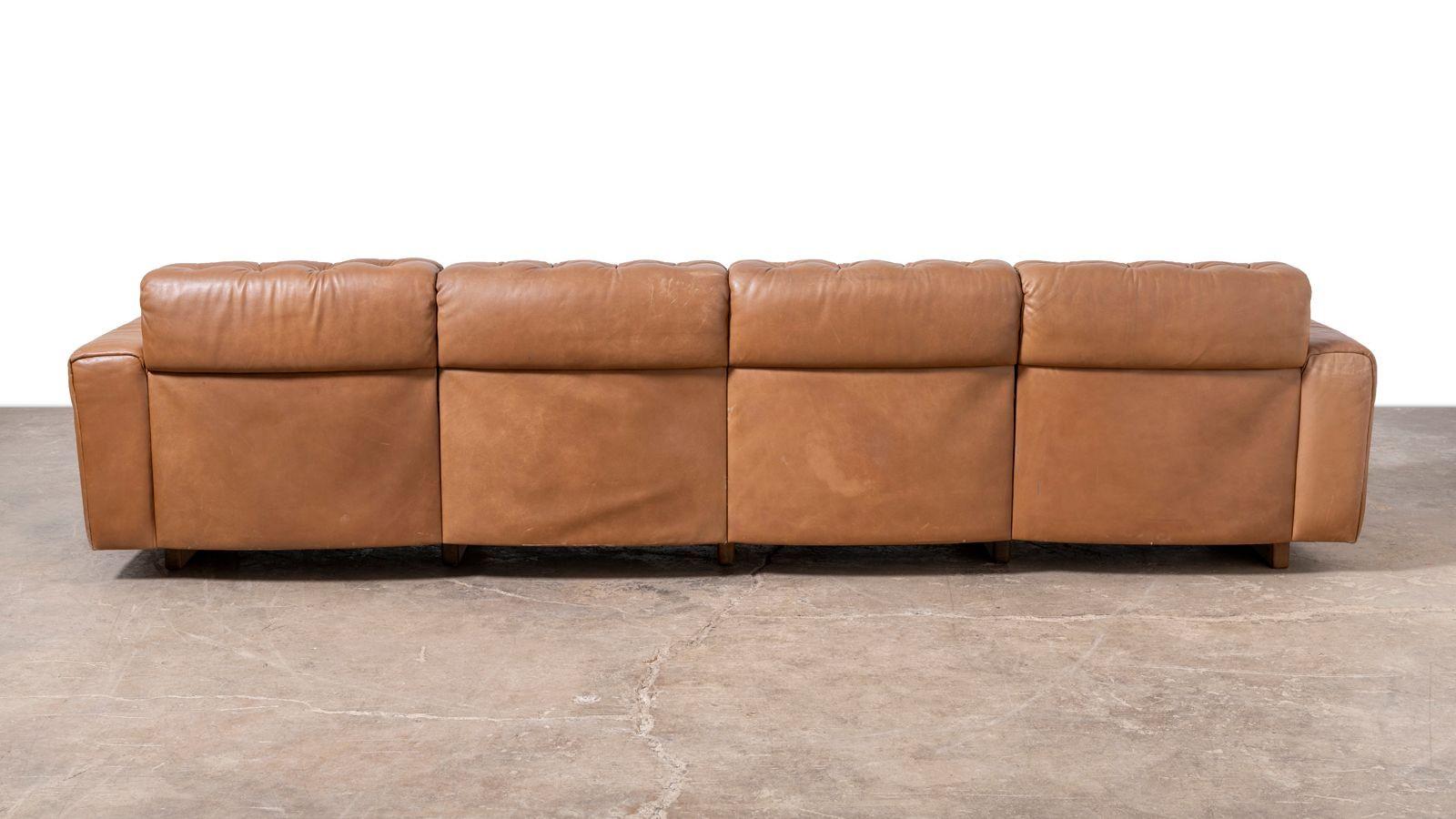 De Sede, Viersitziges Sofa Modell 'DS-40' Schweiz, 1970er Jahre (Leder) im Angebot