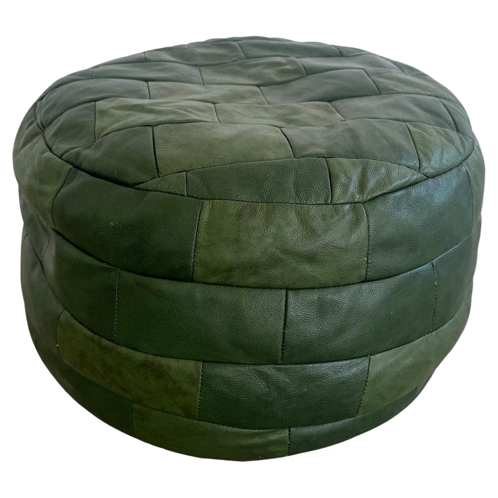 De Sede Grüner Leder-Patchwork-Ottoman, 1970er Jahre Schweiz