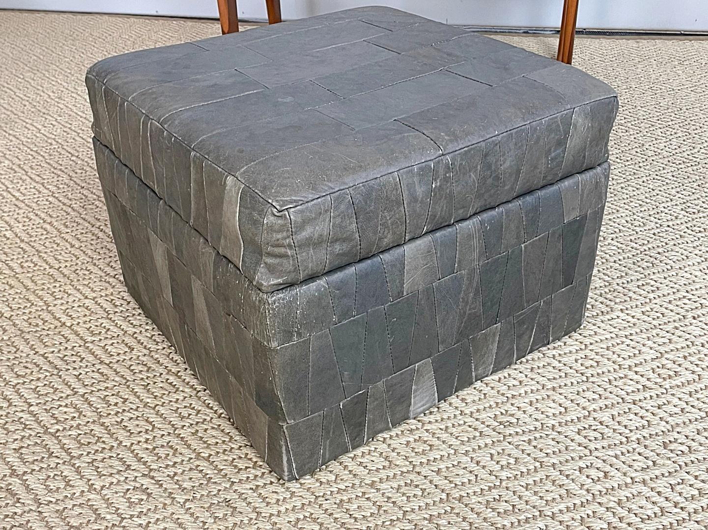 Hand-Crafted De Sede Gris Grey Patchwork Leather Storage Pouf, Ottoman, DeSede Switzerland For Sale
