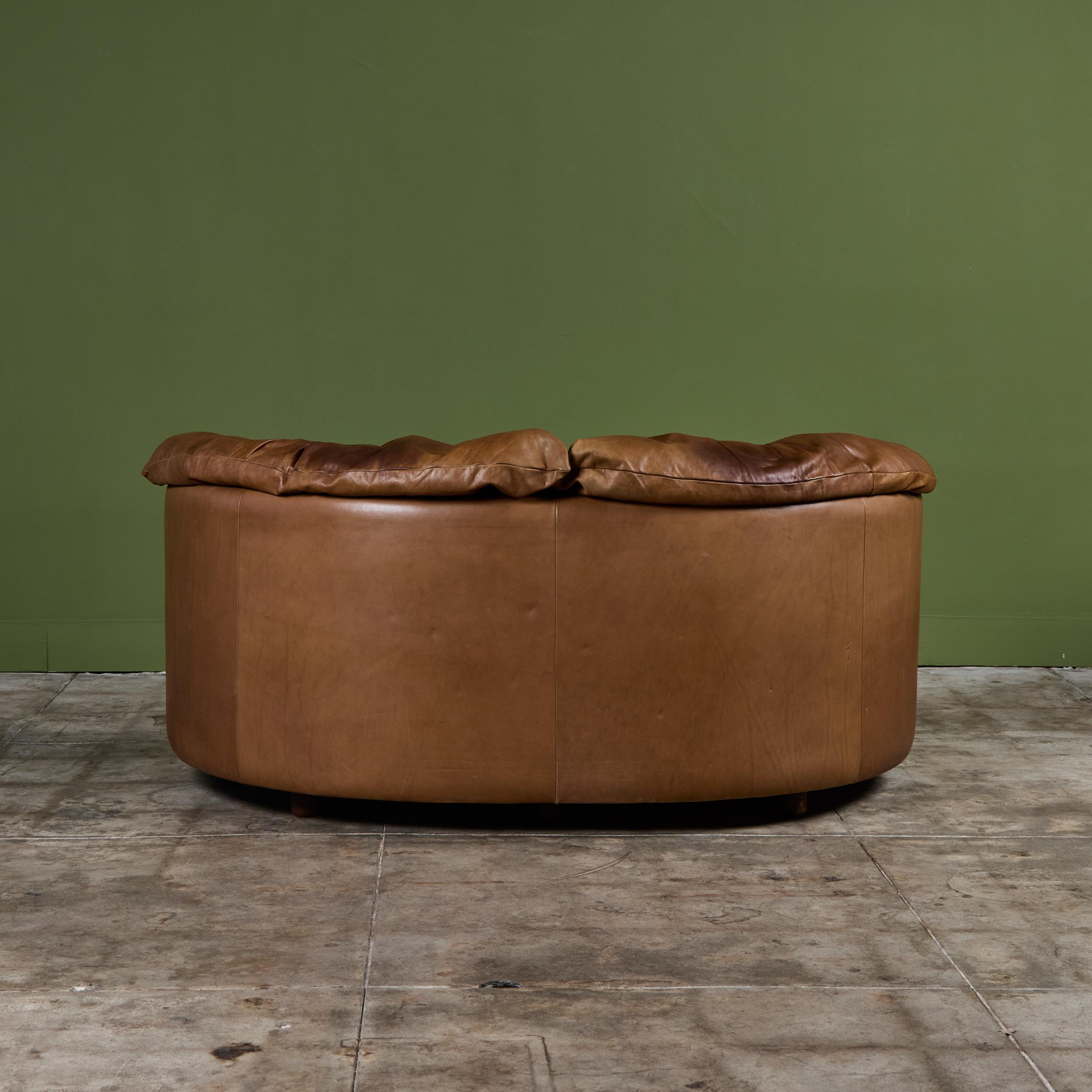 Sillón de media luna De Sede Cuero en venta