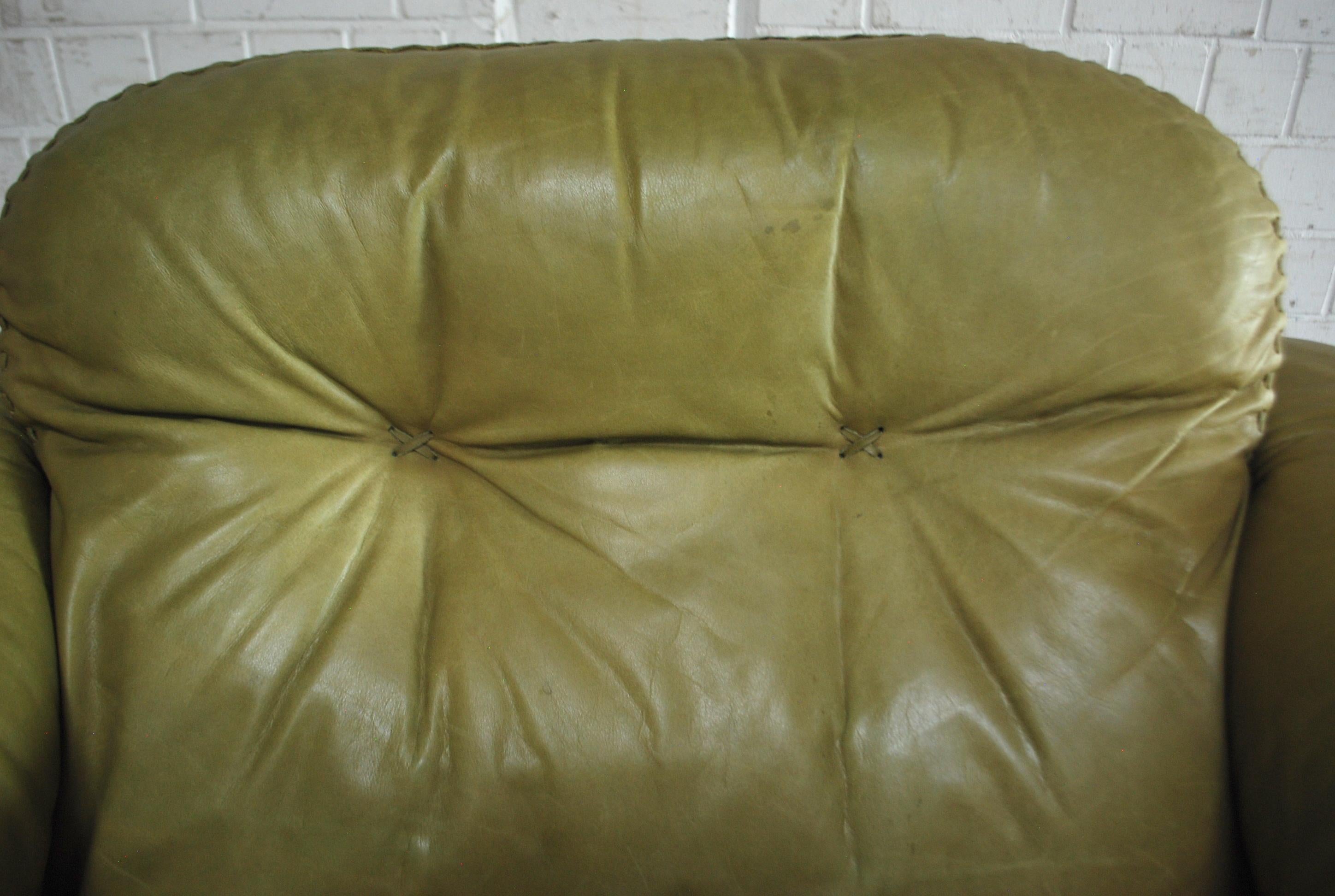 De Sede James Bond Leather Lounge Chair DS 101 Olive Green For Sale 3