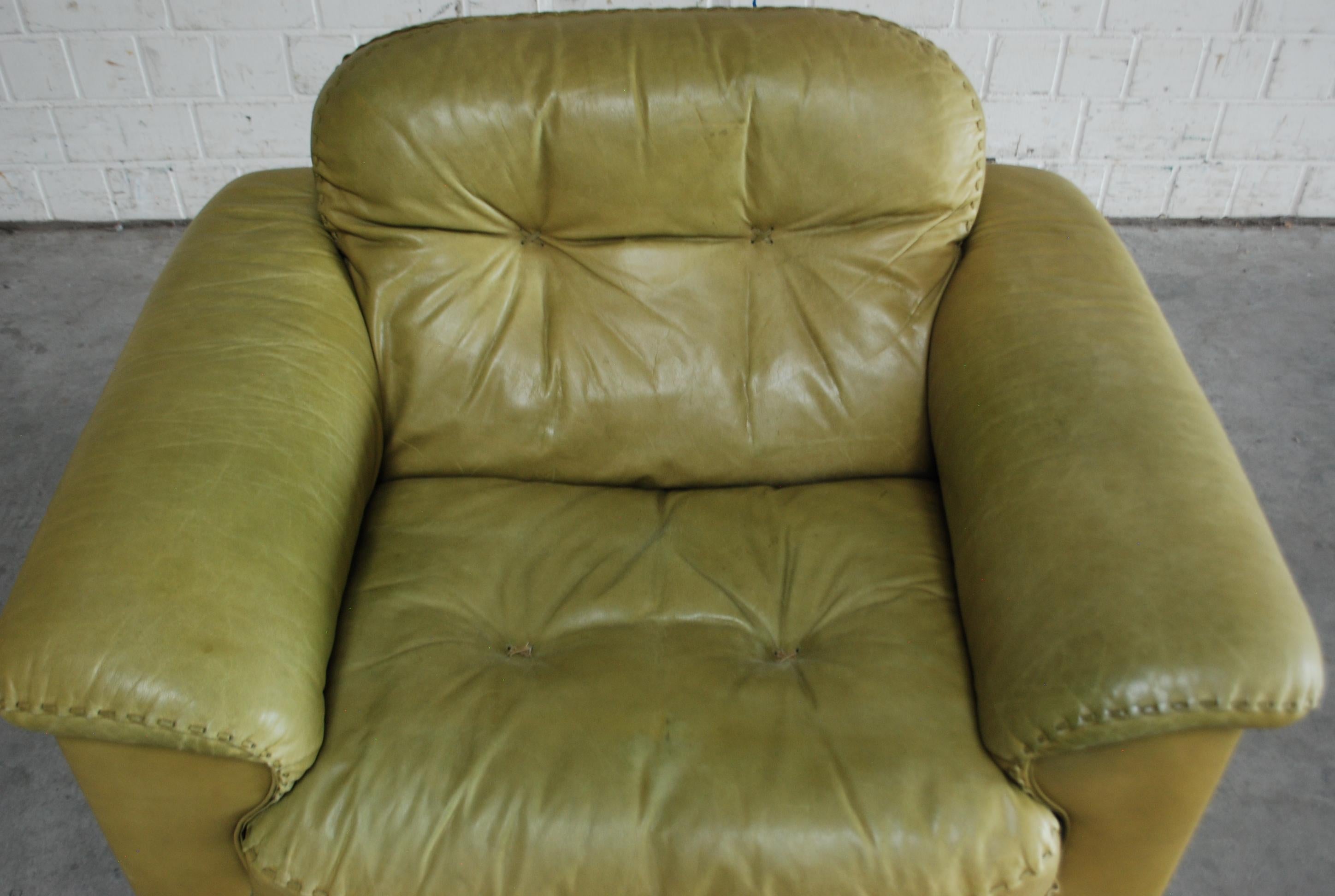 Mid-20th Century De Sede James Bond Leather Lounge Chair DS 101 Olive Green For Sale