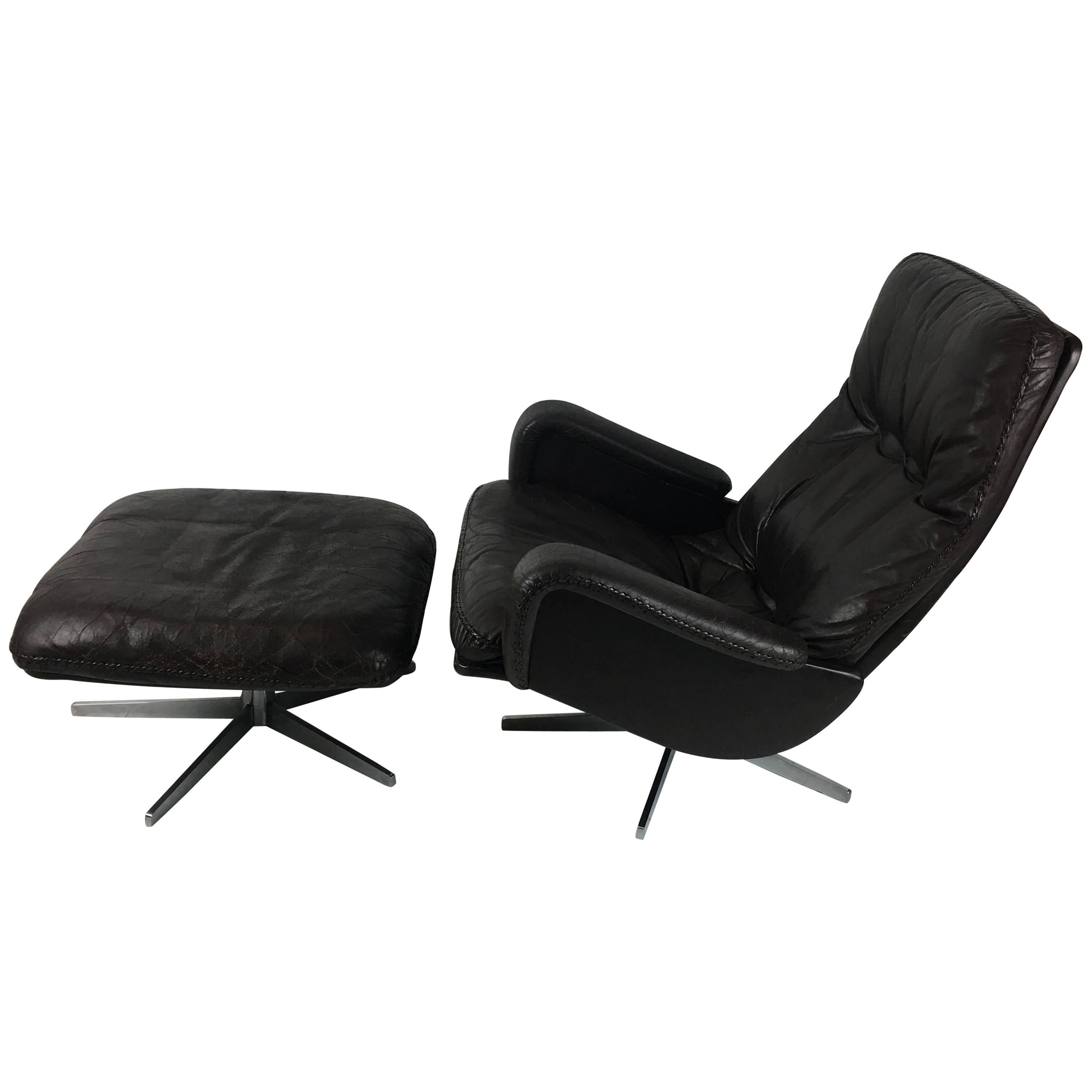 De Sede "James Bond" S231 Lounge Chair with Ottoman For Sale at 1stDibs
