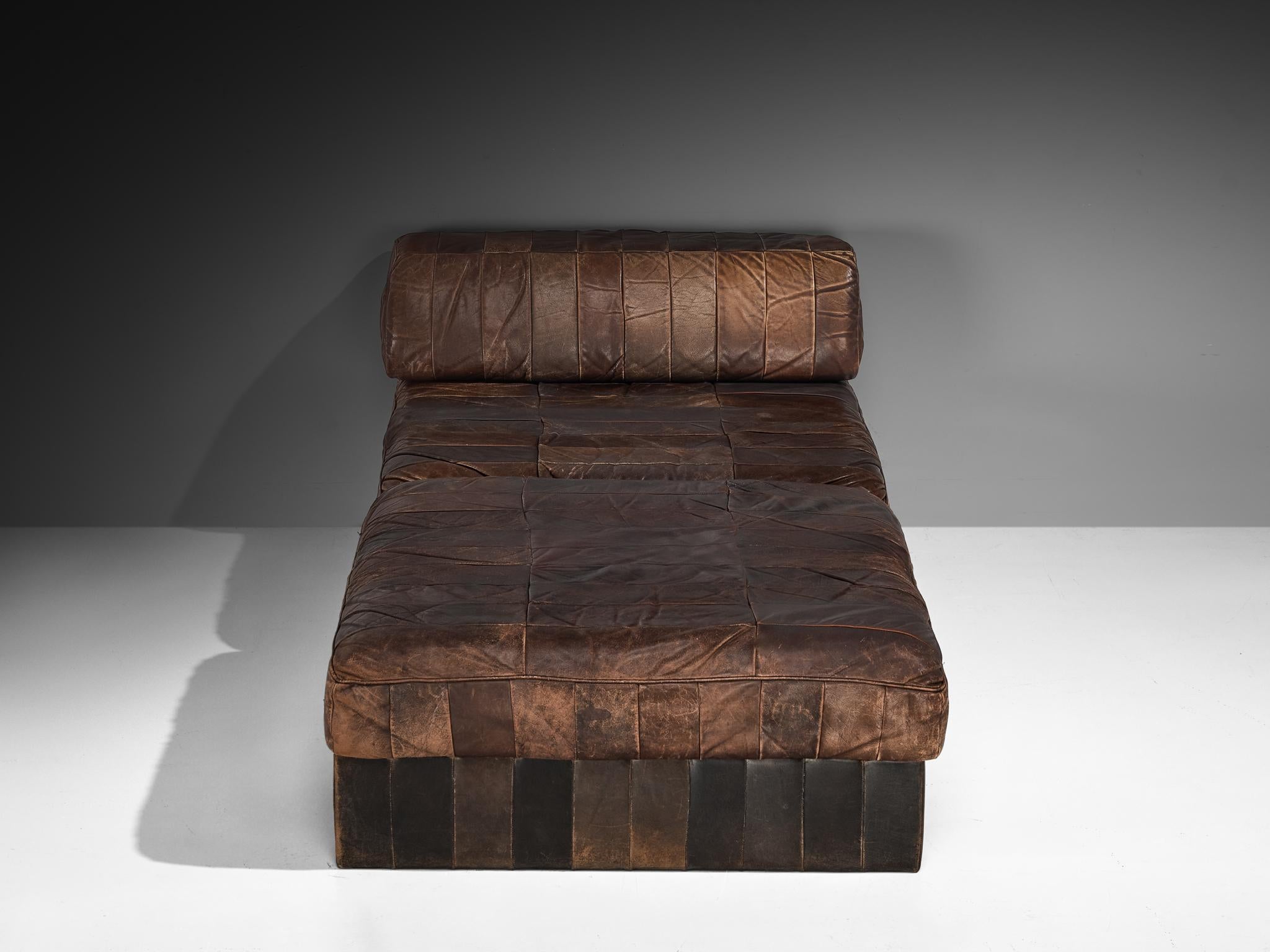 Swiss De Sede Large Daybed or Lounge Set in Patinated Brown Leather For Sale