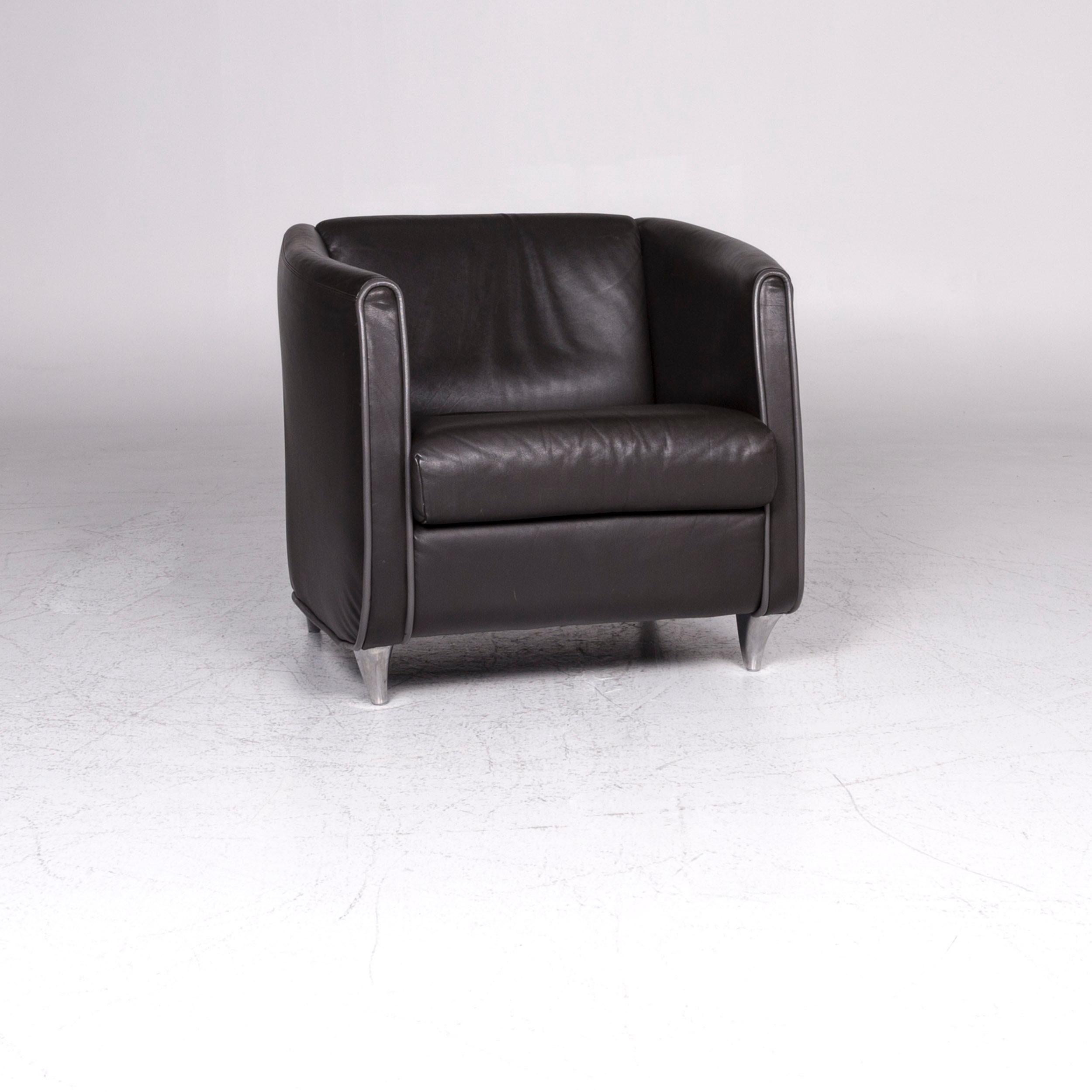 We bring to you a De Sede leather armchair black.
   
 
 Product measurements in centimeters:
 
 Depth 80
Width 84
Height 76
Seat-height 46
Rest-height 74
Seat-depth 51
Seat-width 56
Back-height 33.