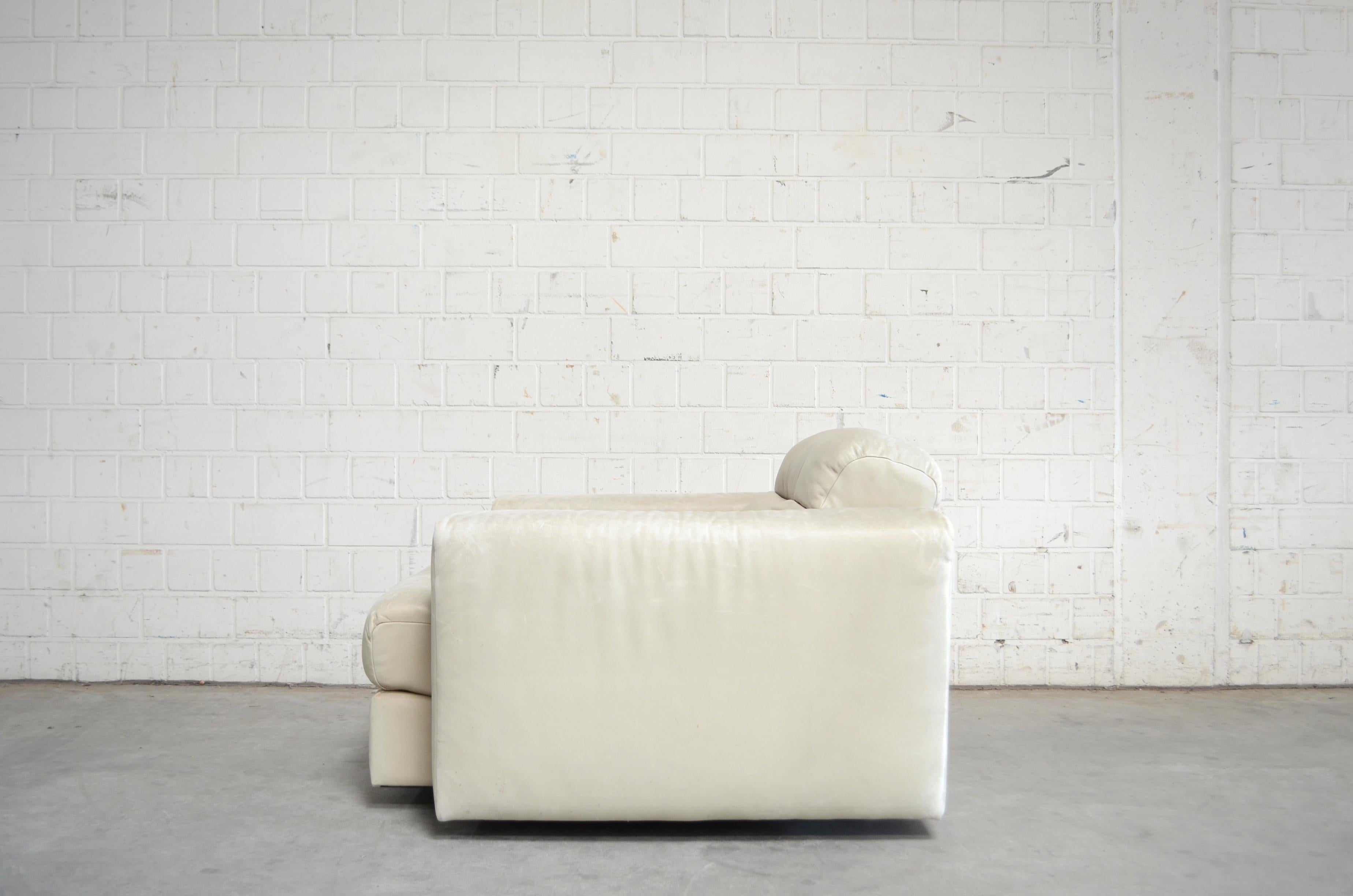 De Sede Leather Armchair DS 105 Ecru White For Sale 2