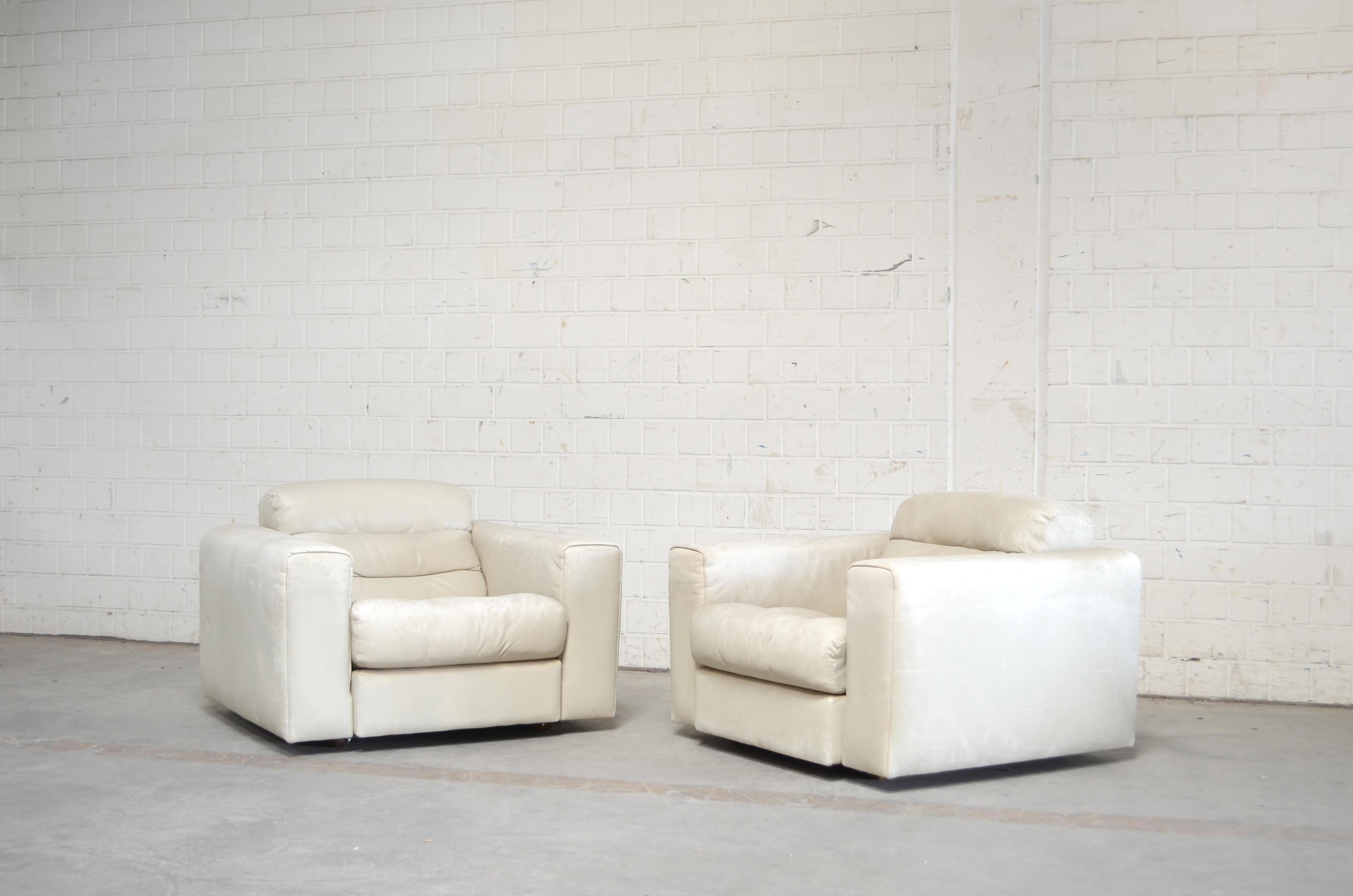 Mid-Century Modern De Sede Leather Armchair DS 105 Ecru White