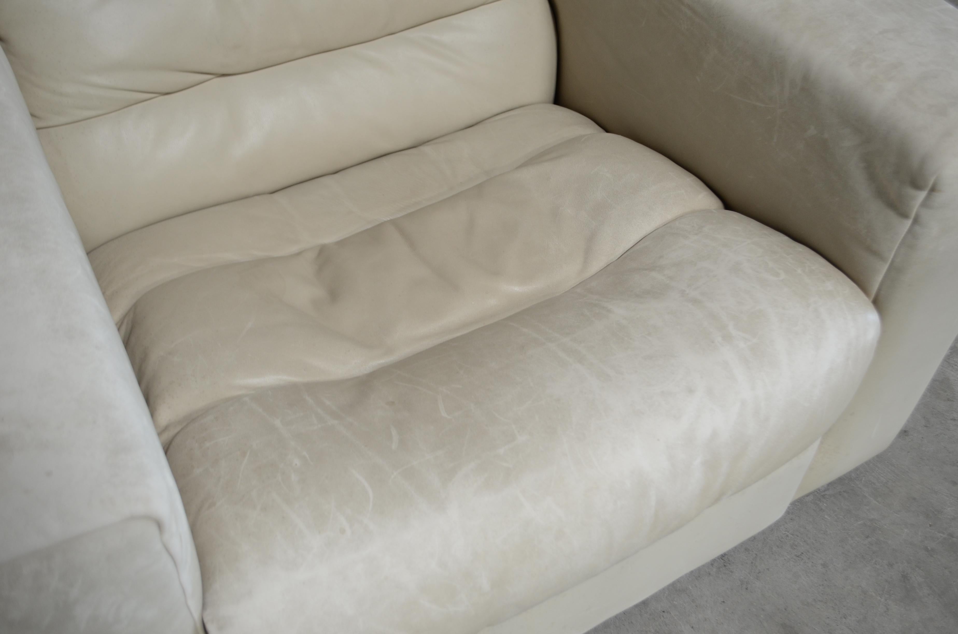 Swiss De Sede Leather Armchair DS 105 Ecru White For Sale