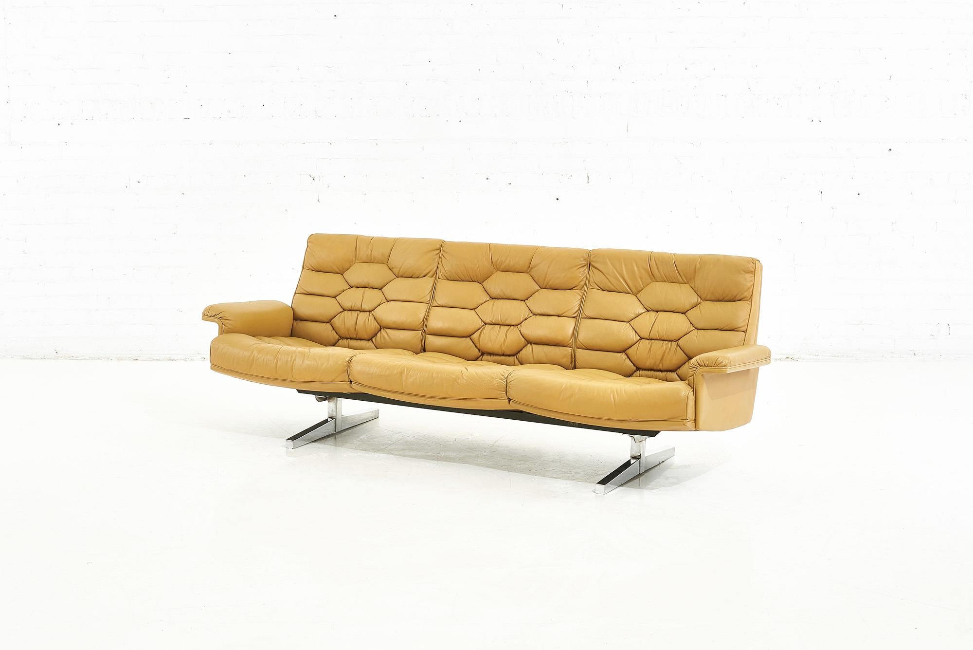 Swiss De Sede Leather DS-P Sofa by Robert Haussmann, Switzerland, 1970